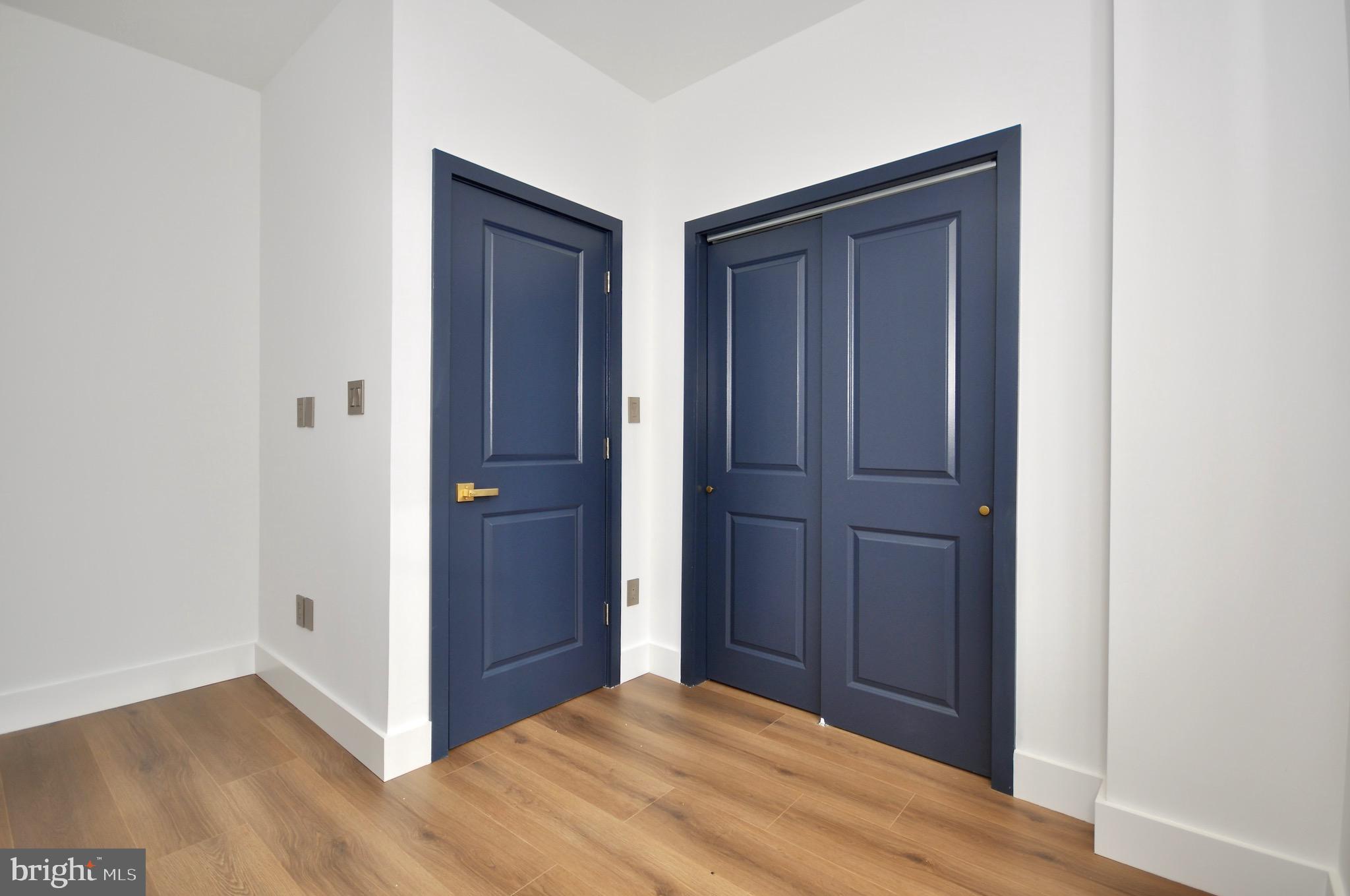 NORRIS SQUARE - Residential