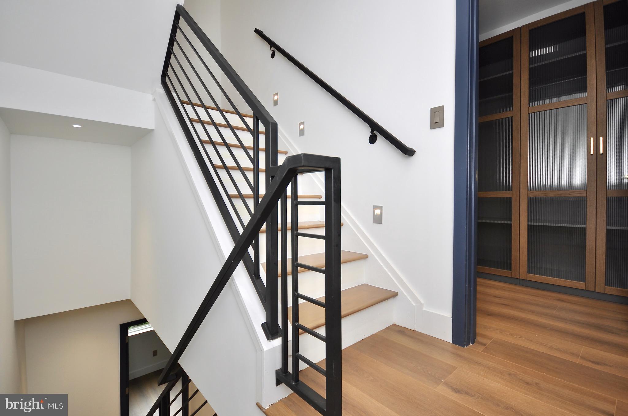 NORRIS SQUARE - Residential