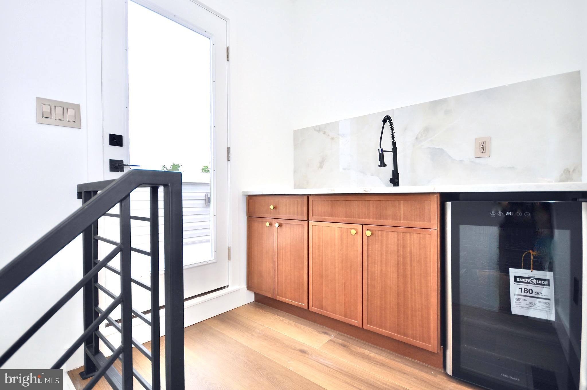 NORRIS SQUARE - Residential