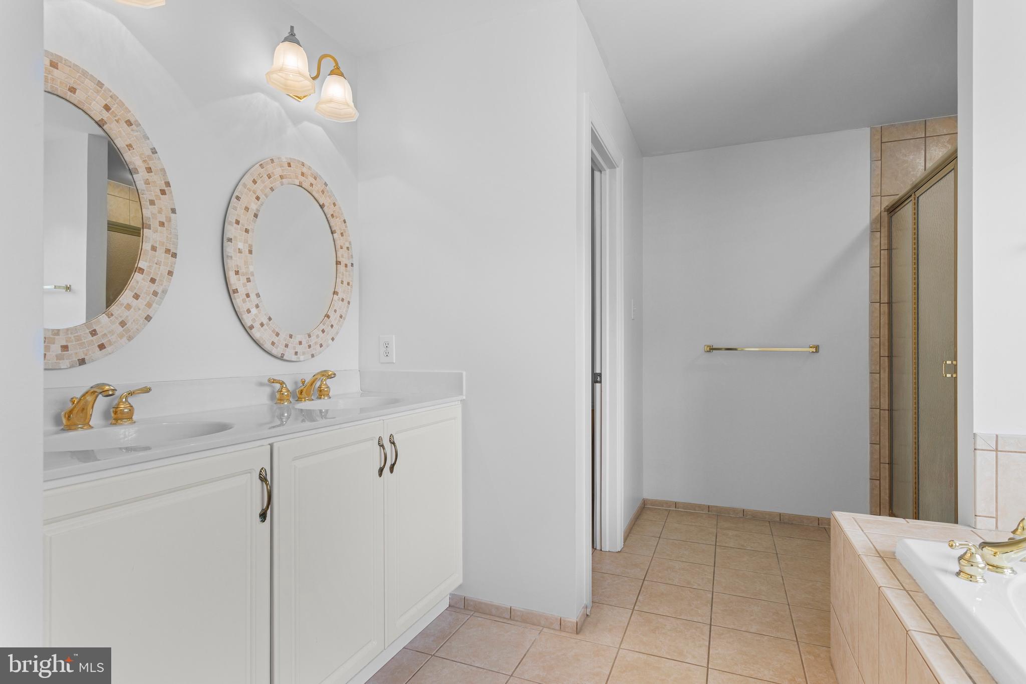 BAYARD ESTS @ LGWD - Residential