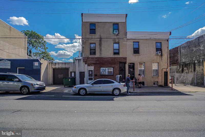 FISHTOWN - Commercial Sale