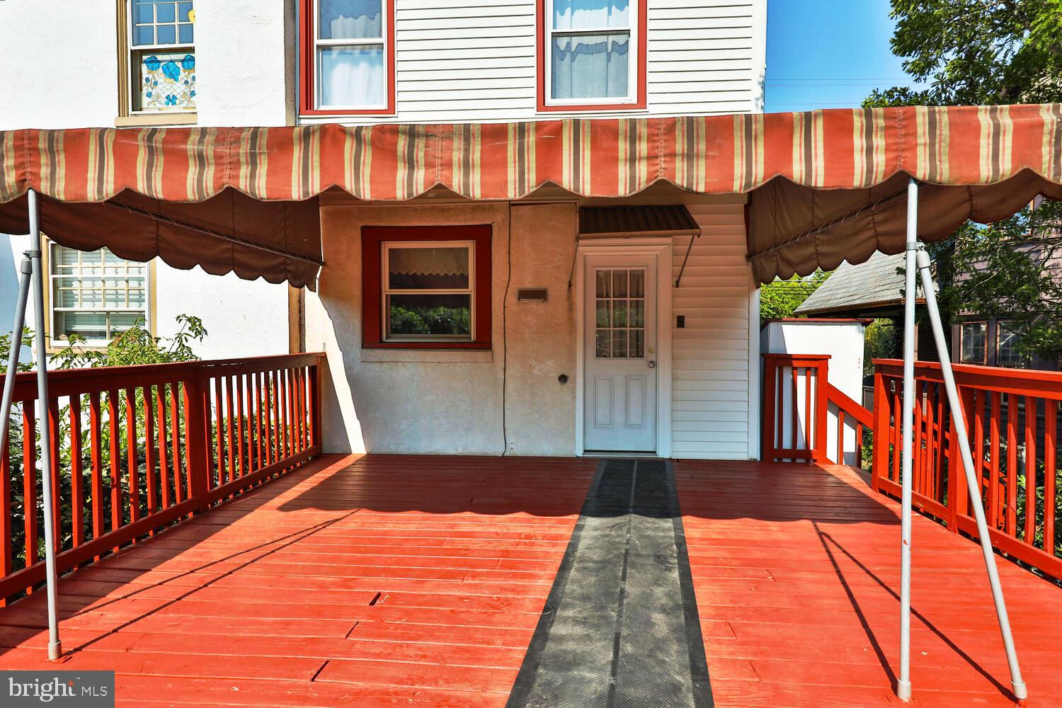 JENKINTOWN - Residential