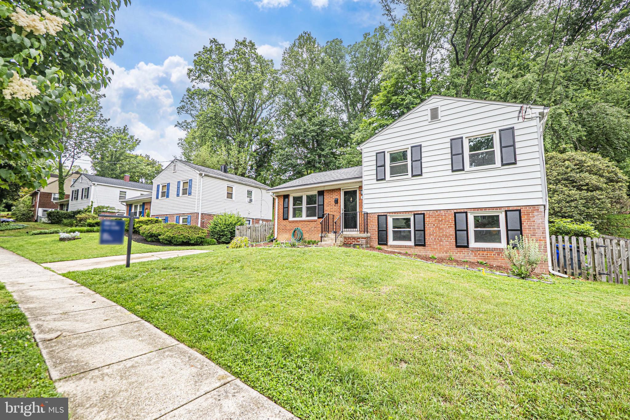 ROCK CREEK PALISADES - Residential