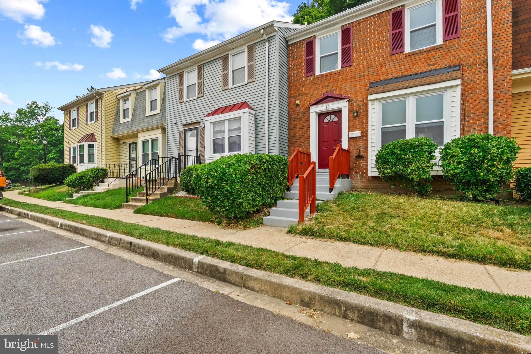 QUAIL MEADOWS TOWNHOUSES - Residential