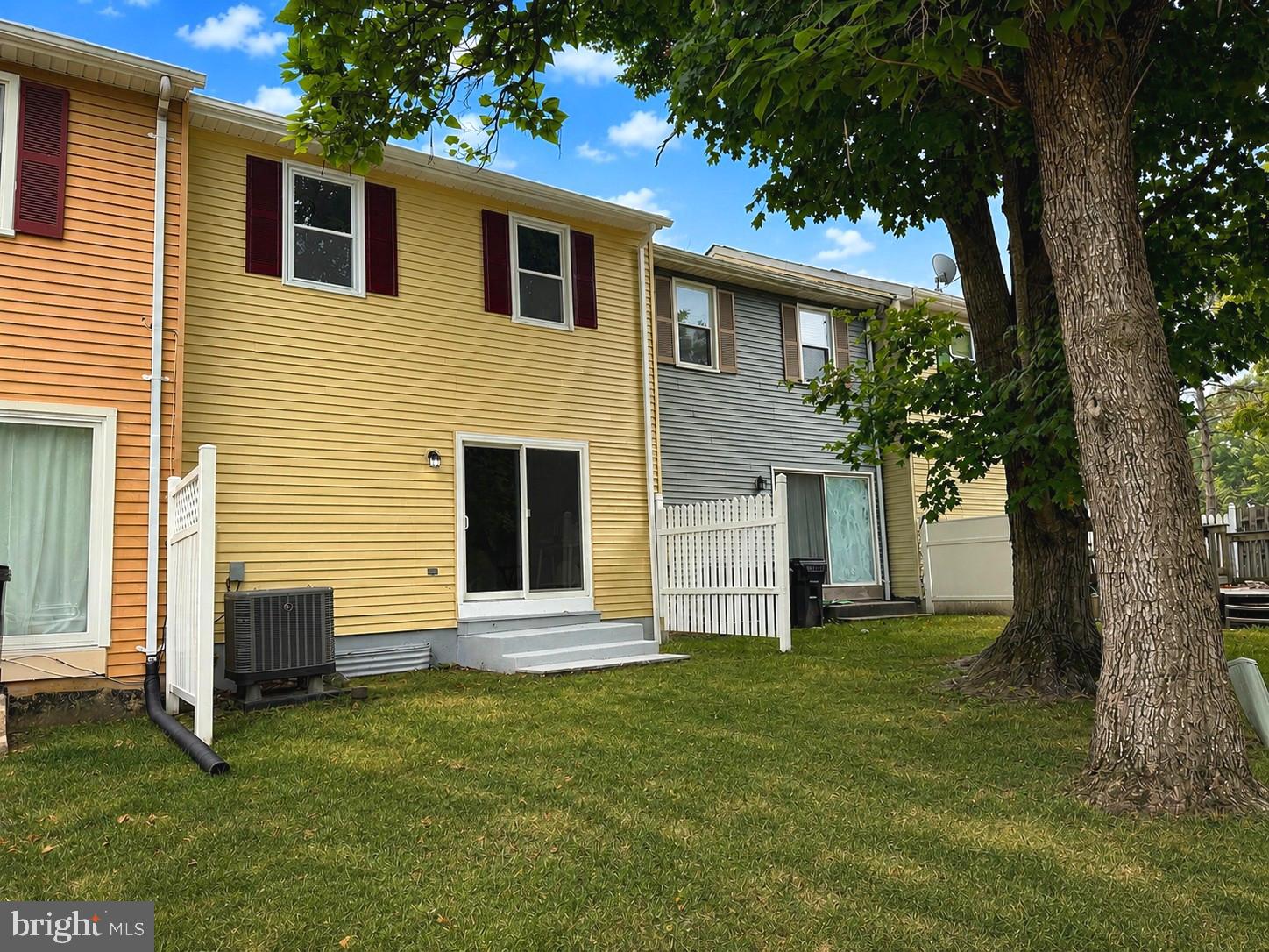 QUAIL MEADOWS TOWNHOUSES - Residential