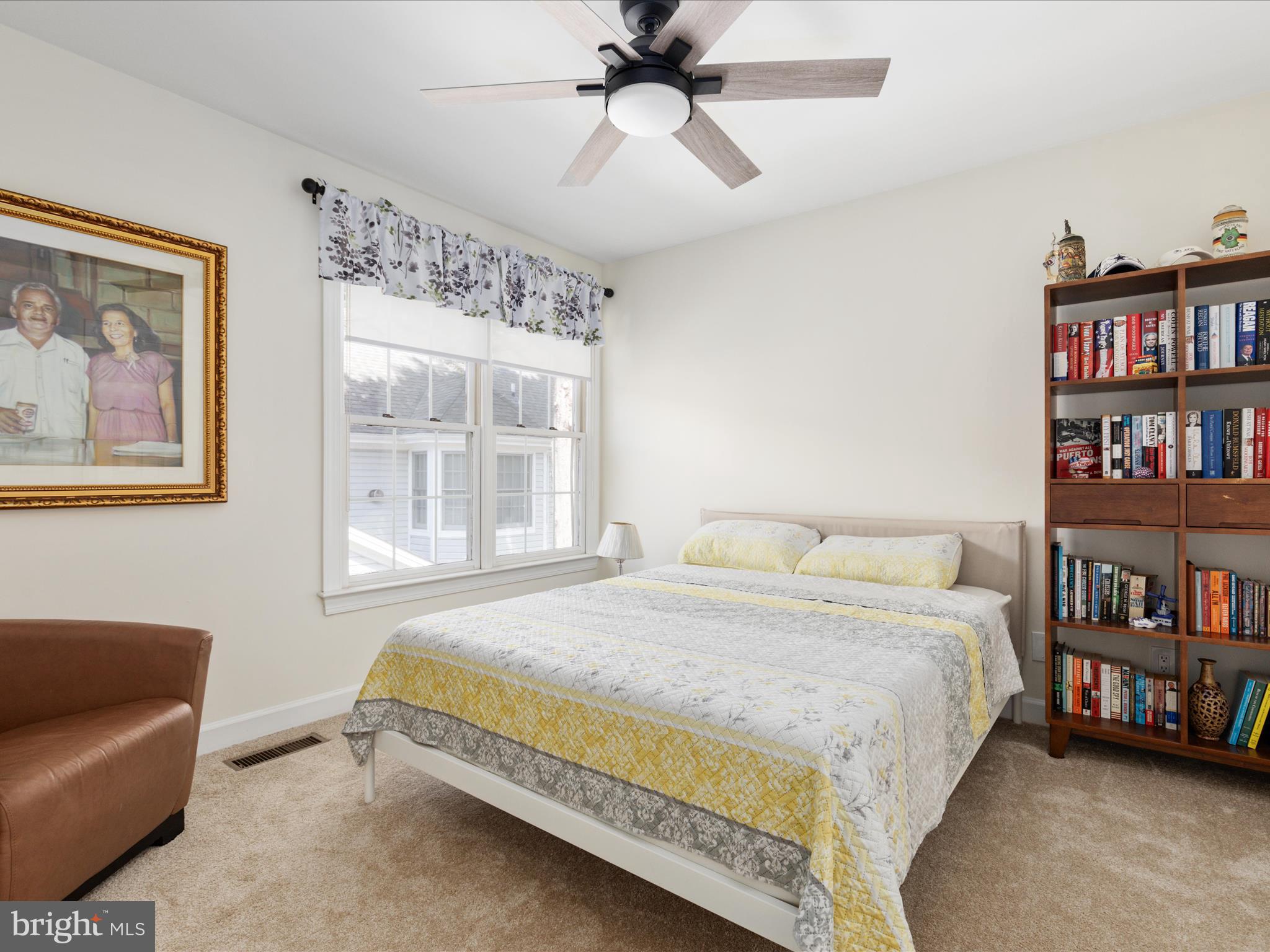 PENDERBROOK - Residential
