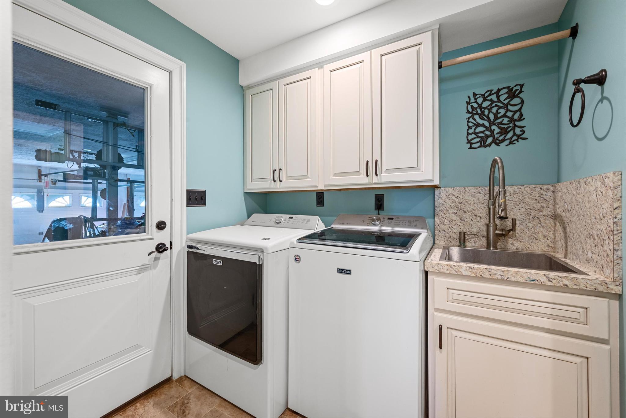 OAK HILL - Residential