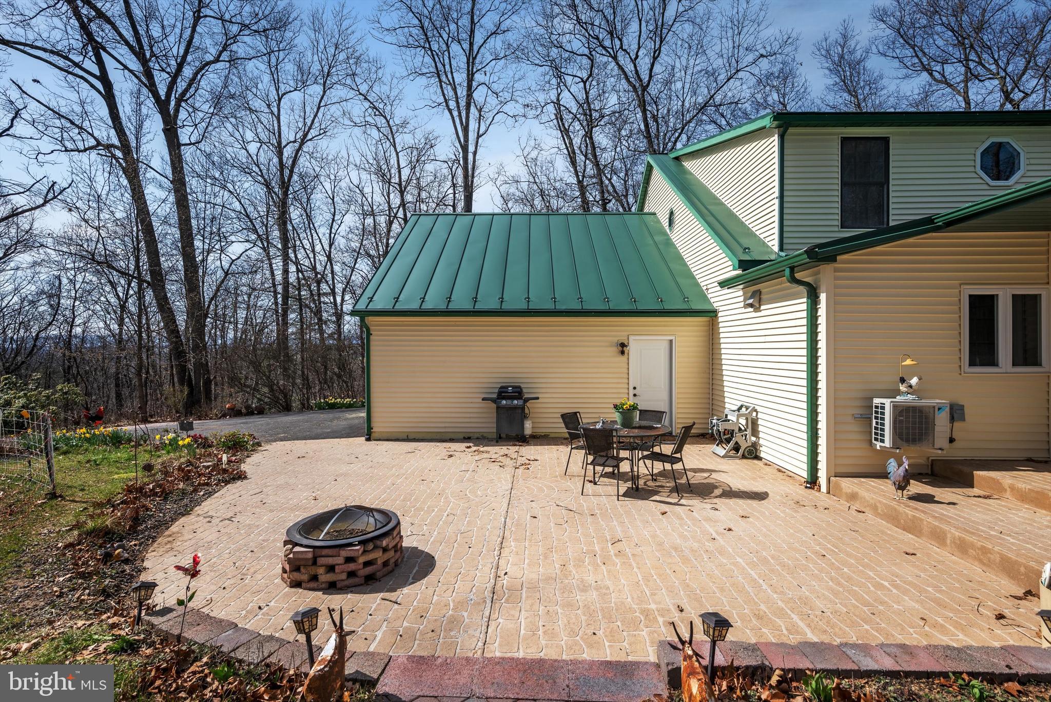 OAK HILL - Residential