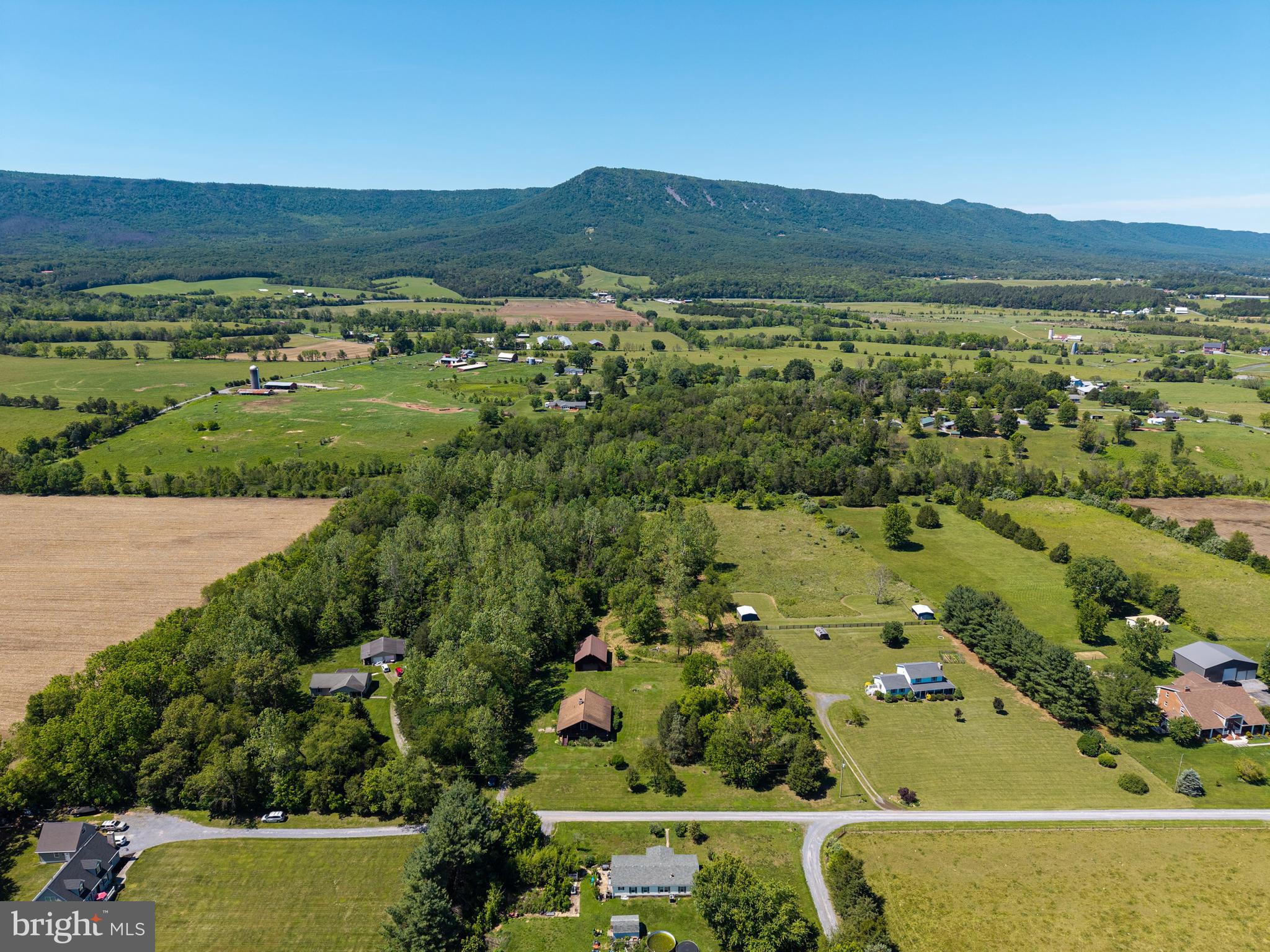 FORT LONG ESTATES - Residential
