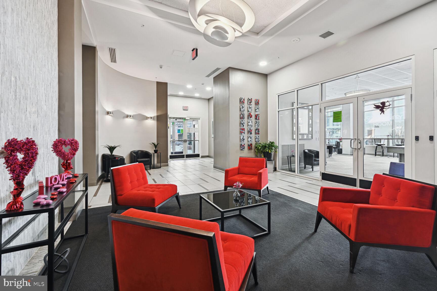 SILVER SPRING - Residential