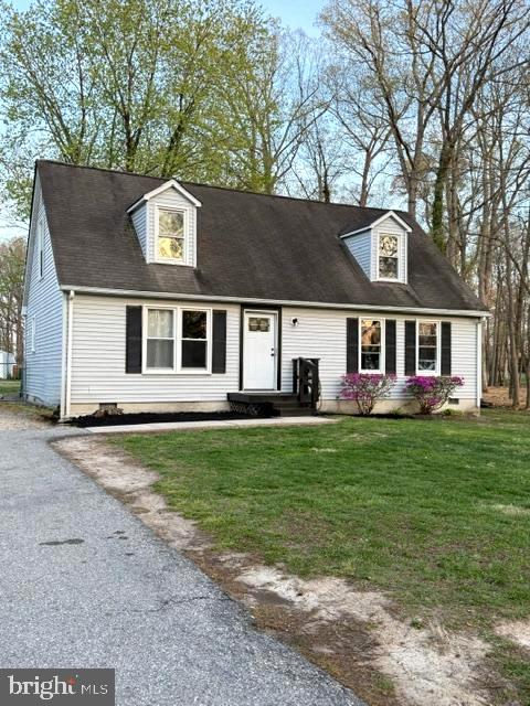 This charming Cape Cod-style single-family home sits on a spacious 0.49-acre flat lot, featuring a fully fenced backyard— Perfect for pets, or everyday outdoor living . The property offers a large driveway with ample parking for multiple vehicles.
Ideally located with convenient access to shopping and dining, and an excellent commute to downtown Washington, DC.
This move-in ready home features numerous recent upgrades, including Pergo vinyl flooring throughout the main level (2024), newly installed white kitchen cabinets (2024), and beautiful hardwood kitchen countertops. Major systems have been updated for peace of mind.  HVAC replacements in 2022 and 2024, Water Heater in 2023, and Washer and Dryer in 2024.
Additional upgrades include fresh interior paint (2026) New Carpet in the upper-level bedroom (2026).
A well-maintained property combining space, updates, and location—ready for its next owner to enjoy.