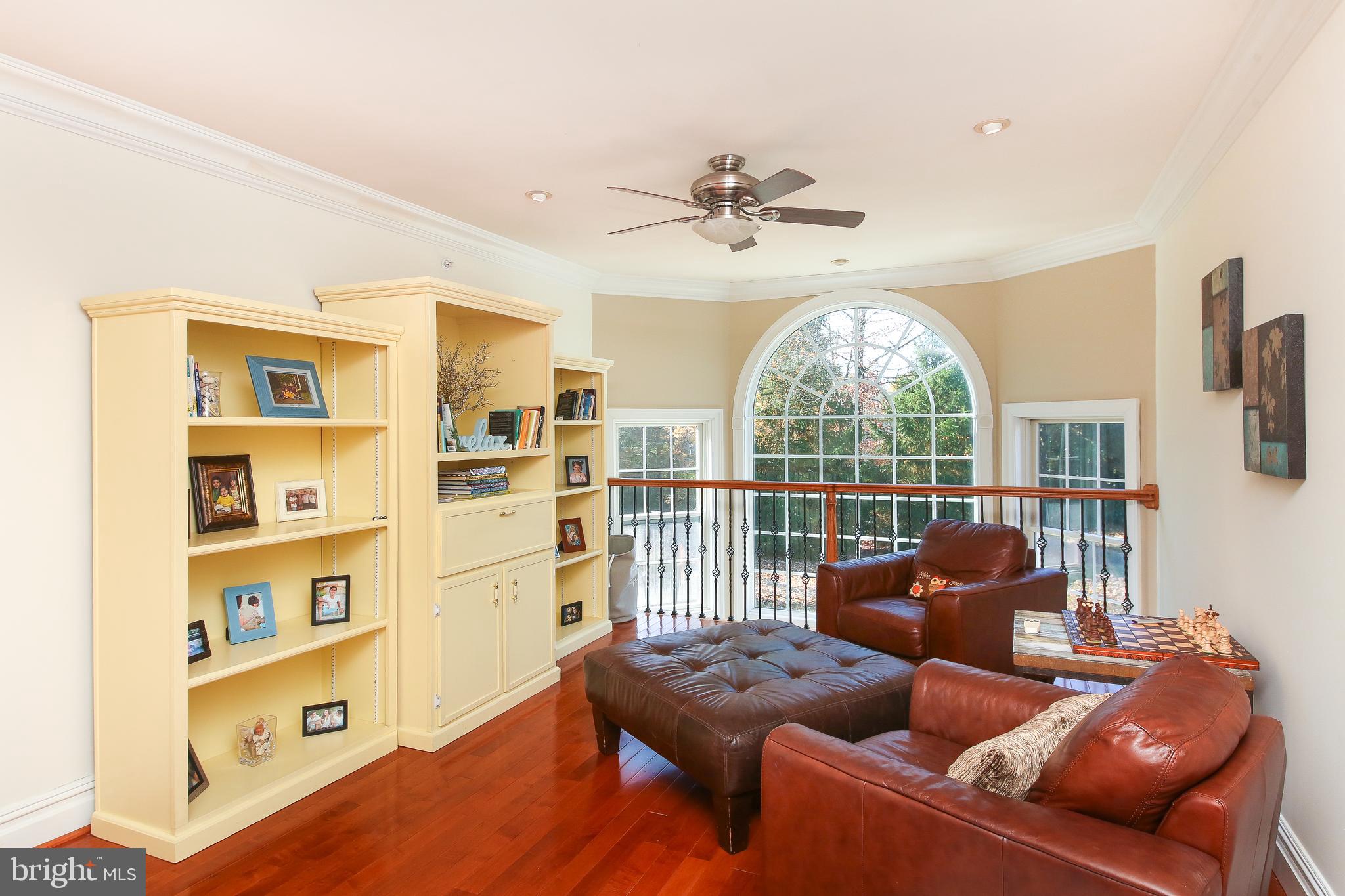 BROOKSIDE MANOR ES - Residential