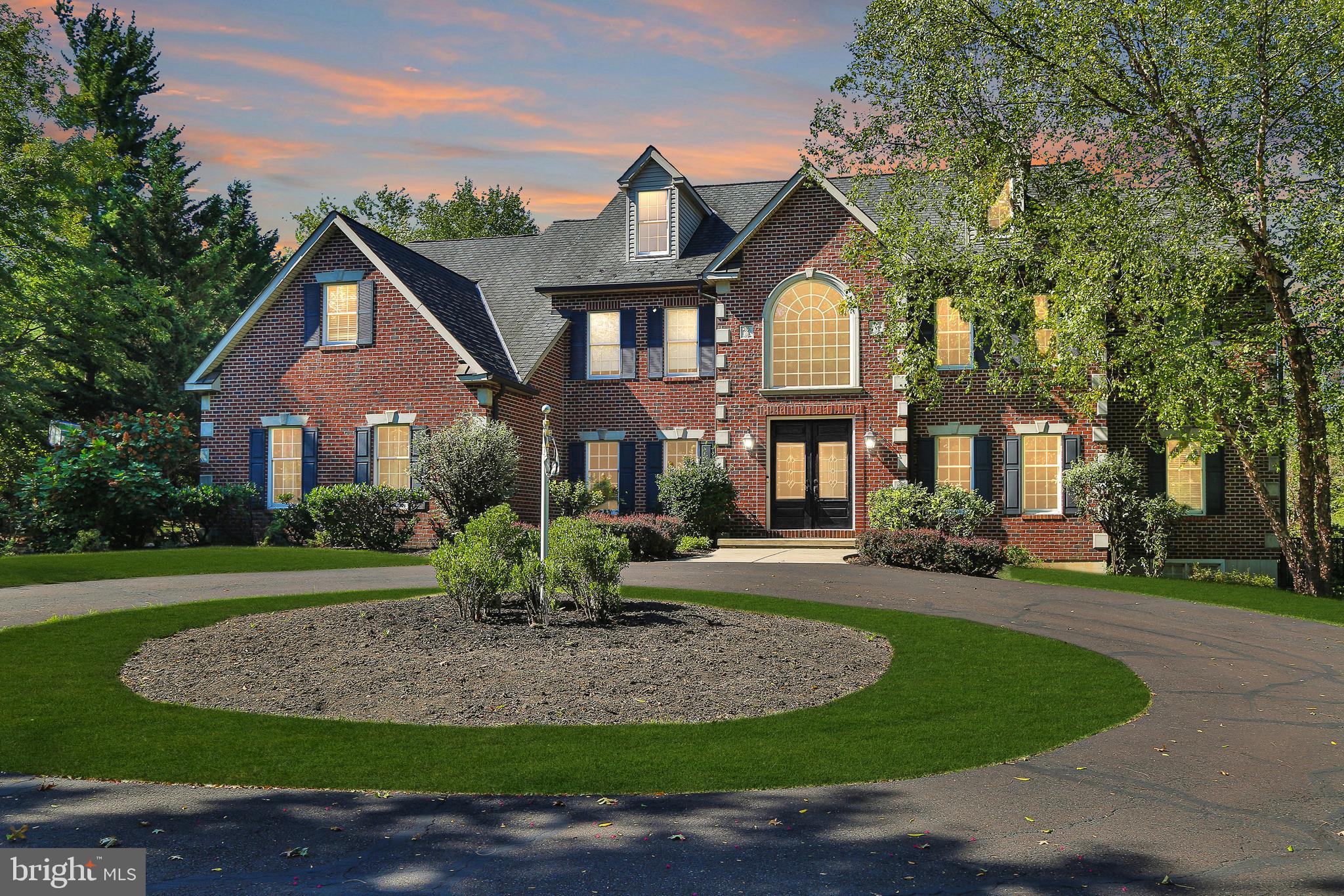 BROOKSIDE MANOR ES - Residential