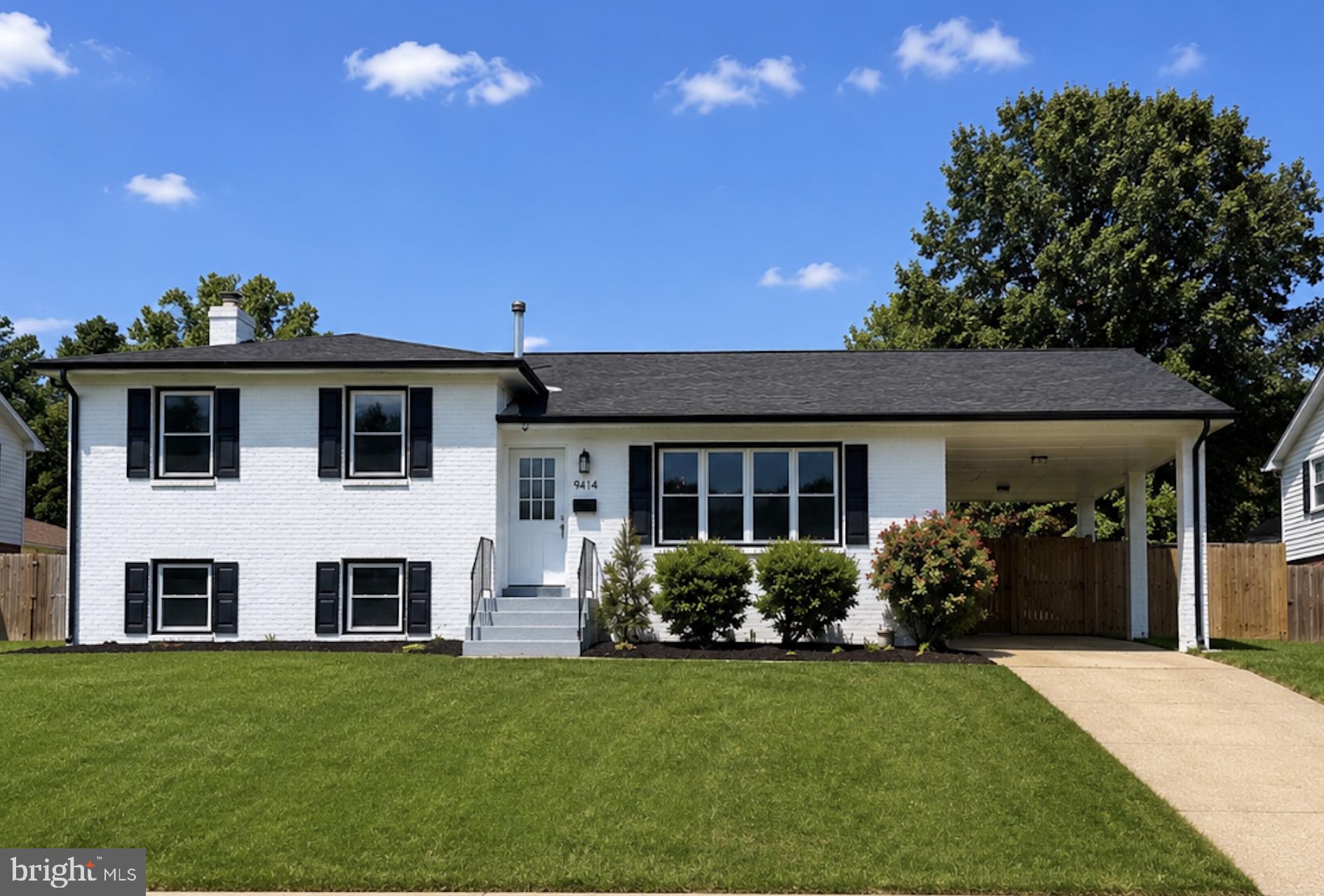 PRESLEY MANOR - Residential