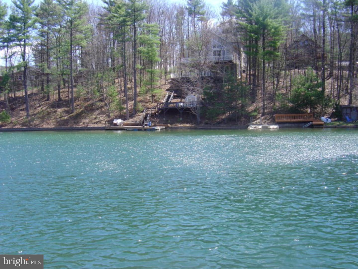 LAKE WYNONAH - Residential