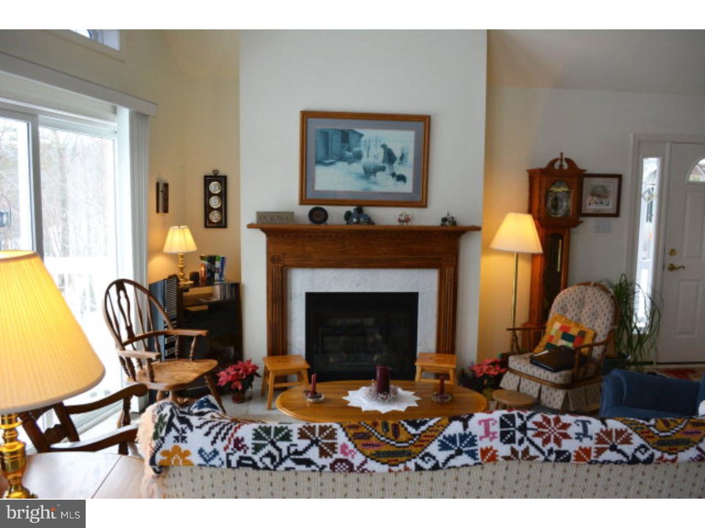 LAKE WYNONAH - Residential