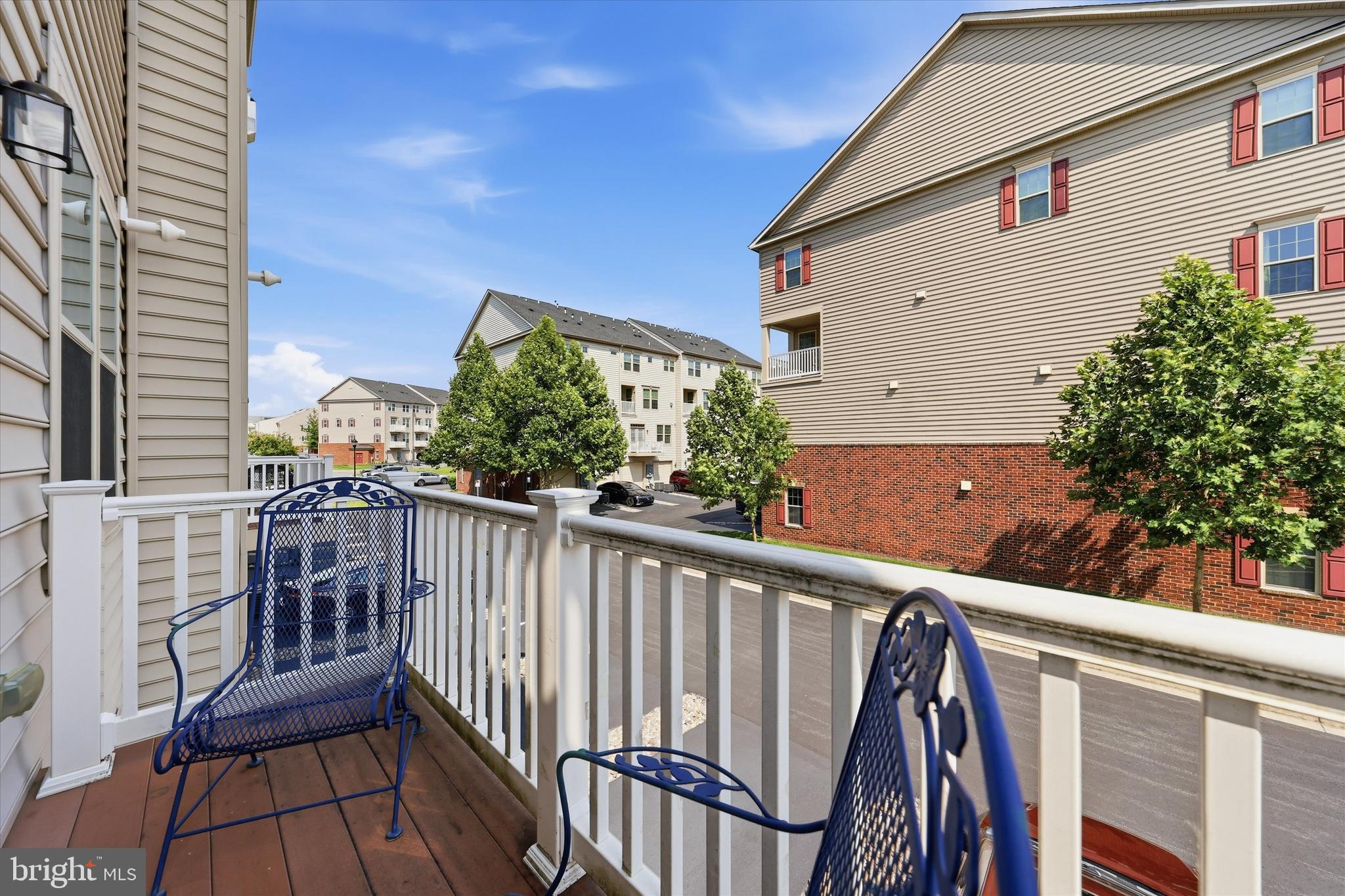 LINTON AT BALLENGER - Residential
