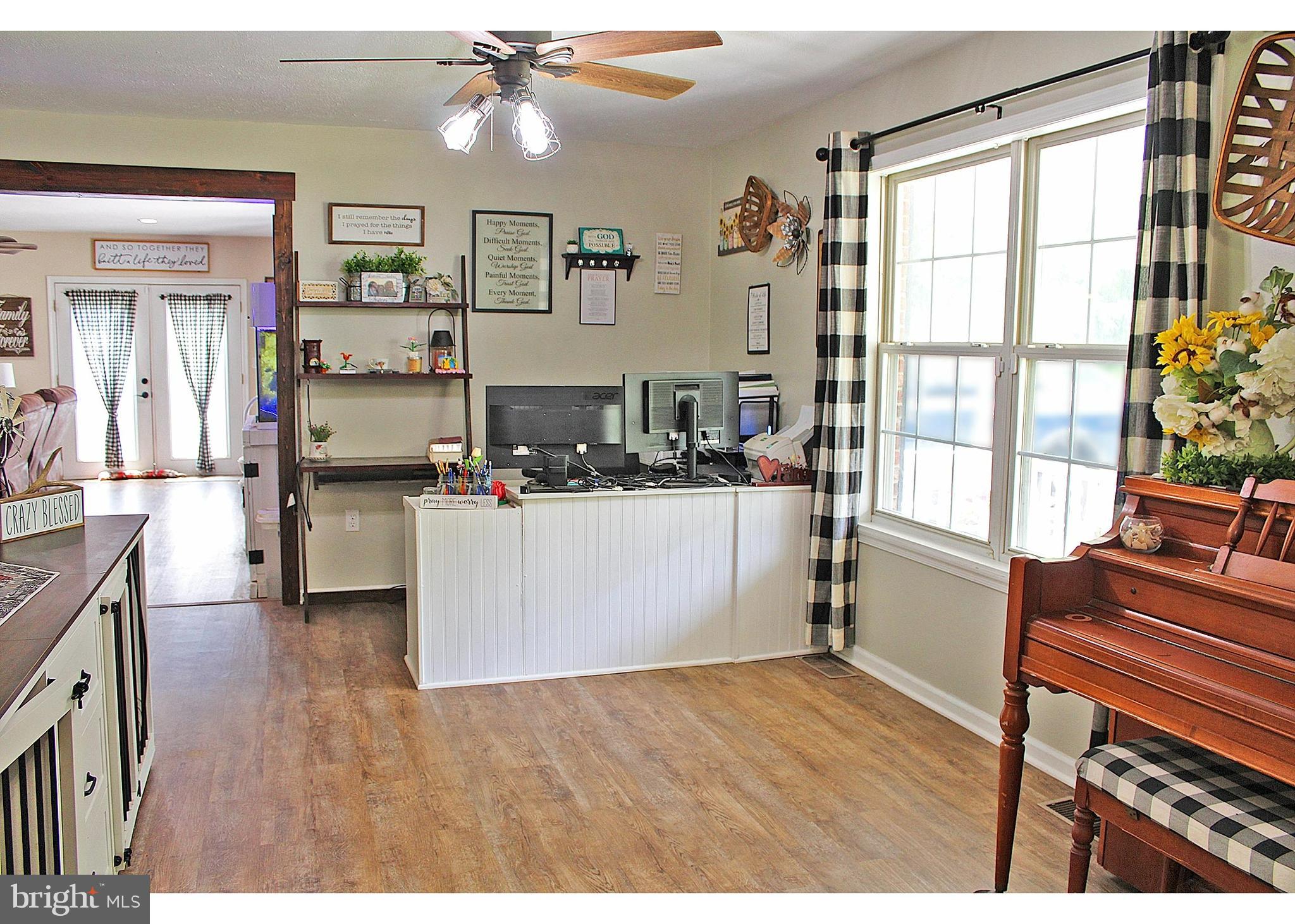 INDIAN CREEK ESTATES SUB - Residential