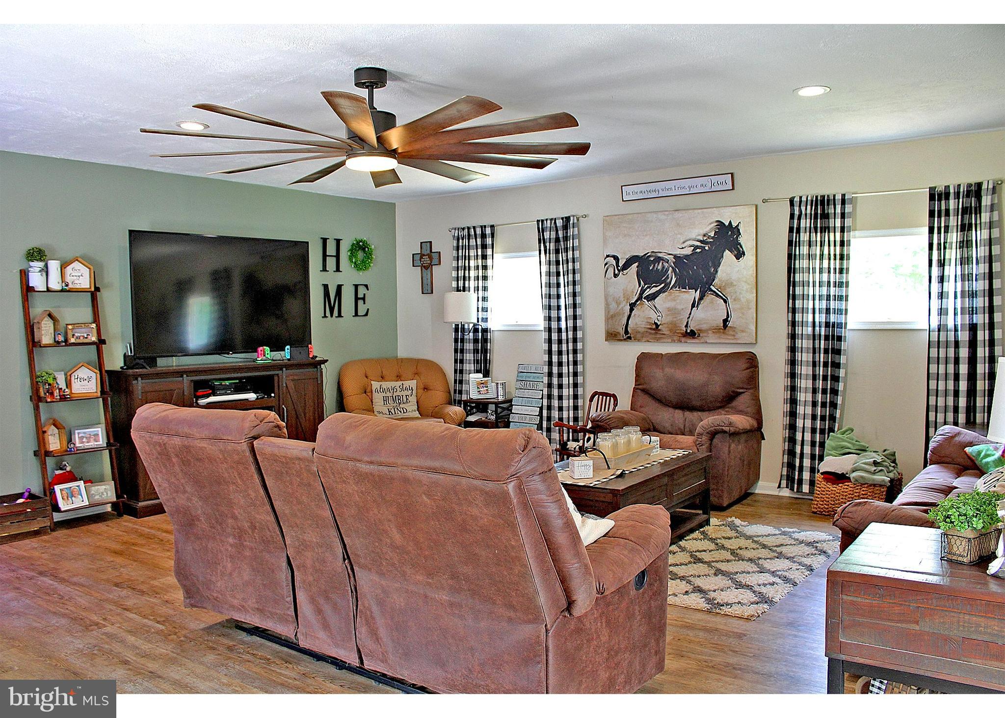 INDIAN CREEK ESTATES SUB - Residential