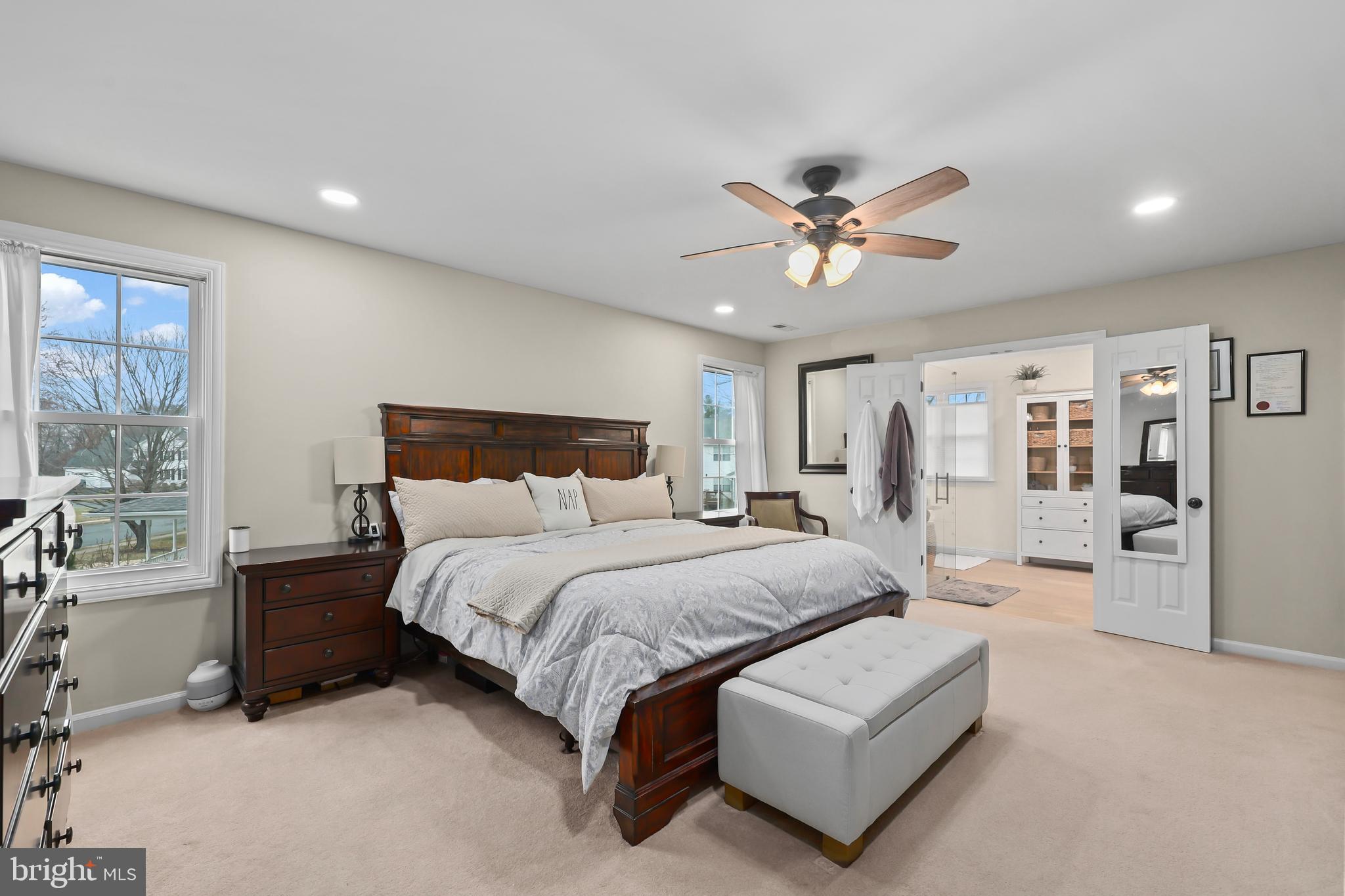 HAMPTON OAKS - Residential