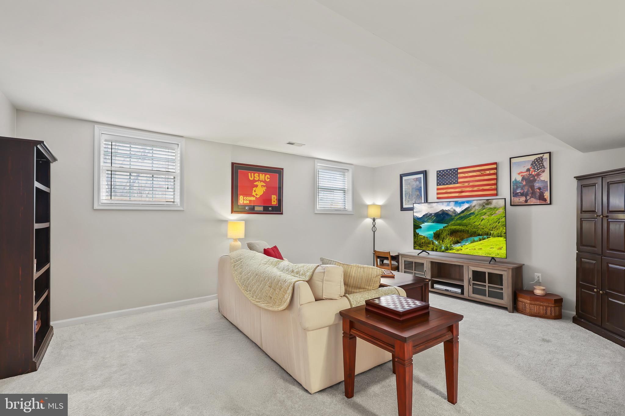 HAMPTON OAKS - Residential