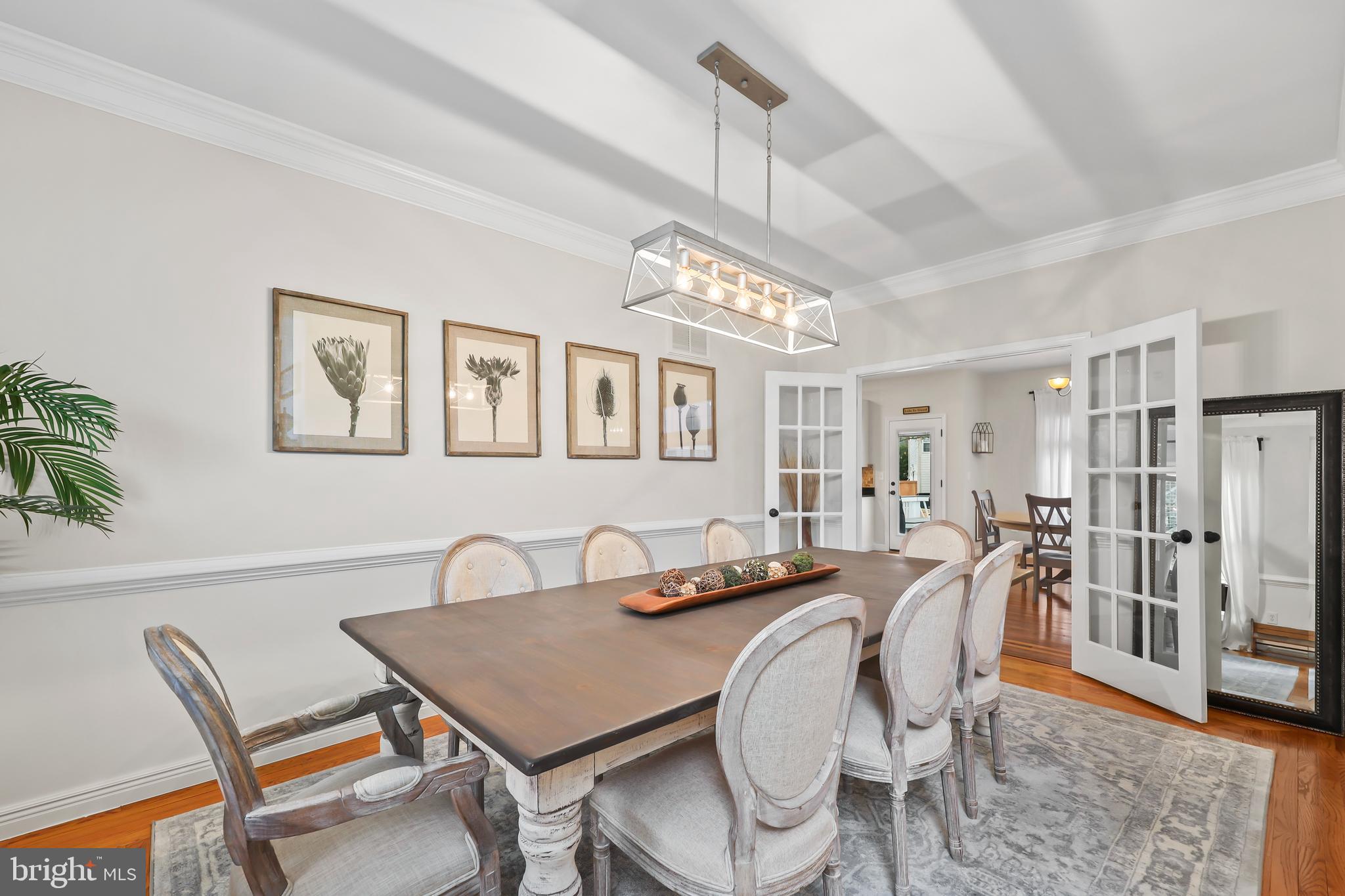 HAMPTON OAKS - Residential