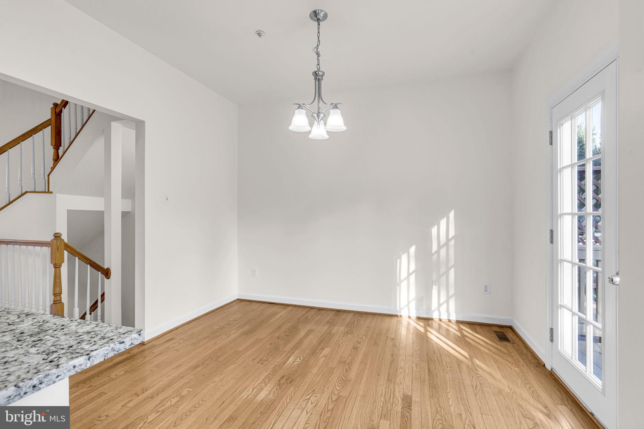 WILLOWS OF POTOMAC - Residential