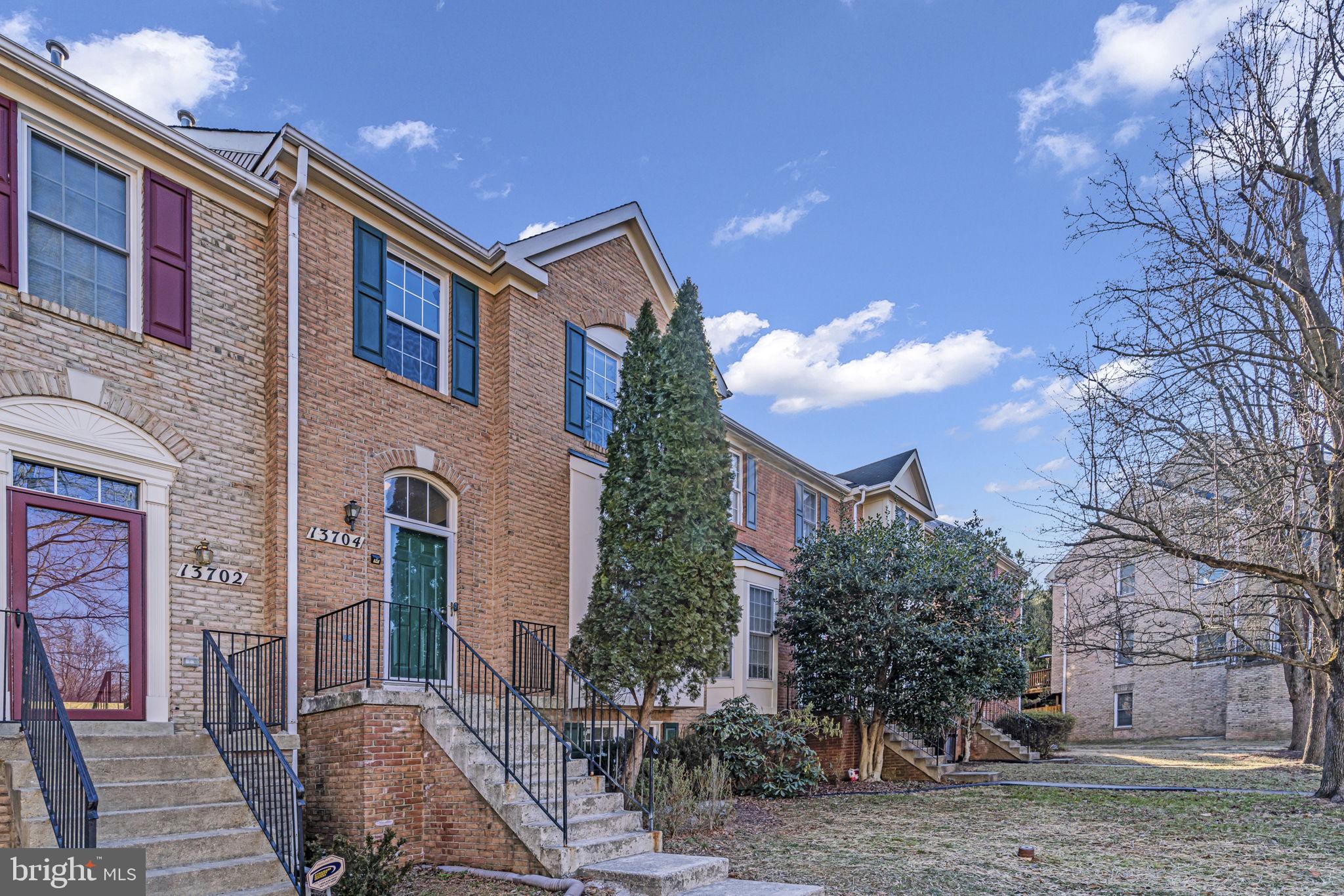 WILLOWS OF POTOMAC - Residential
