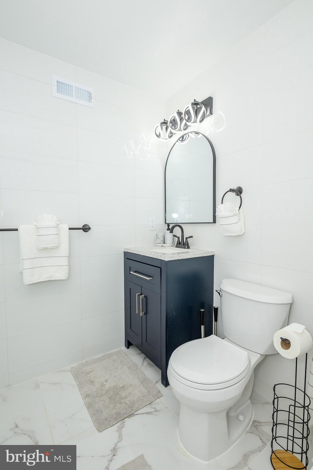 EASTPORT - Residential