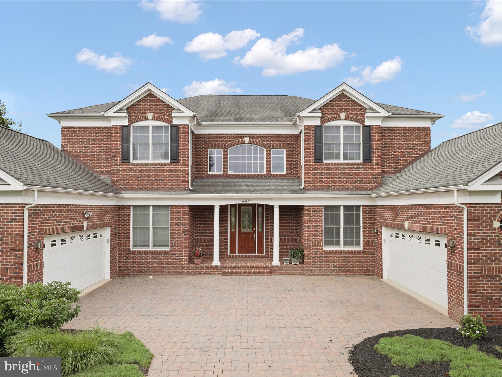 CHASE AT BELMONT COUNTRY - Residential