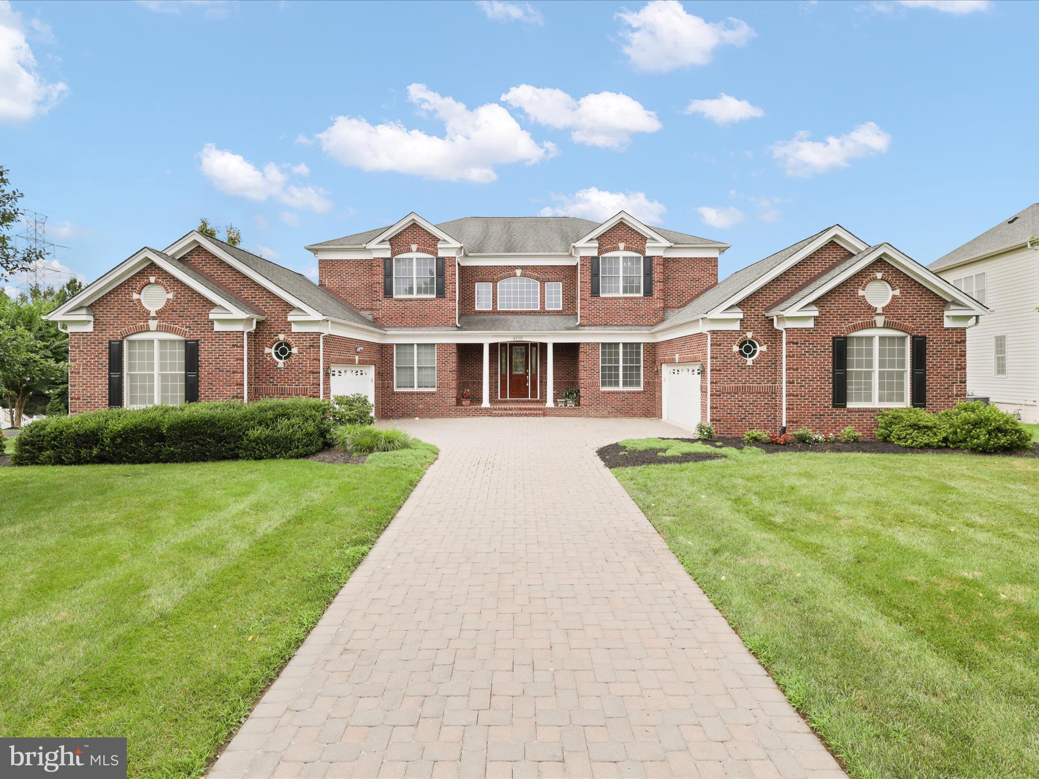 CHASE AT BELMONT COUNTRY - Residential