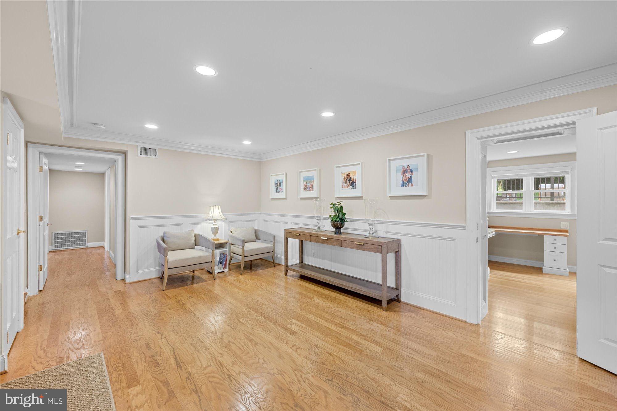 OLIVER ESTATES - Residential