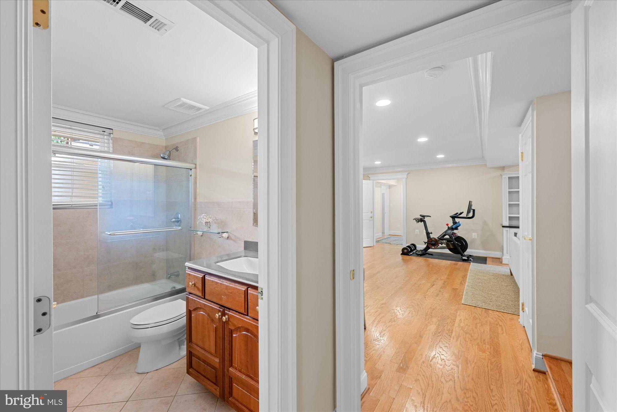 OLIVER ESTATES - Residential