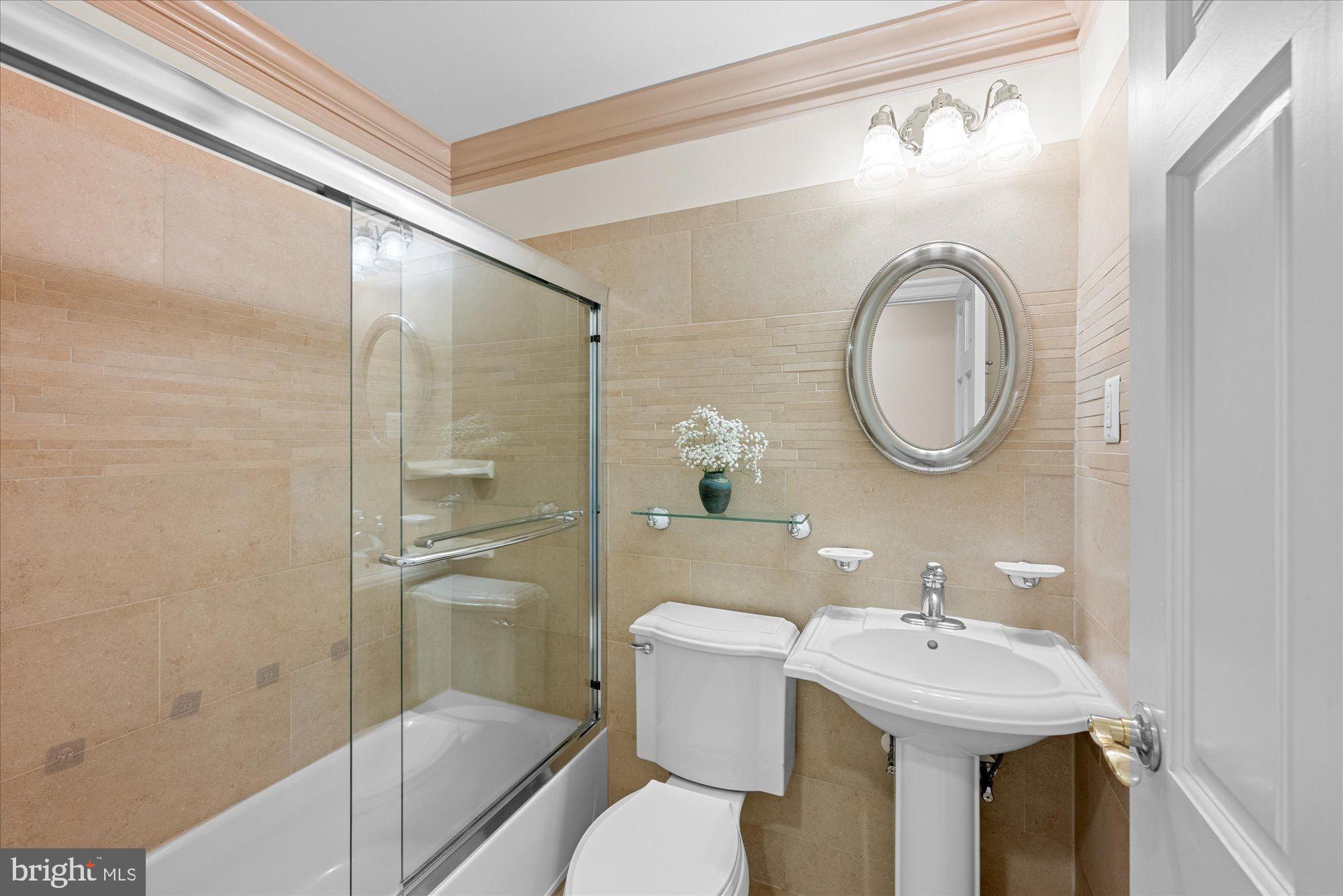 OLIVER ESTATES - Residential