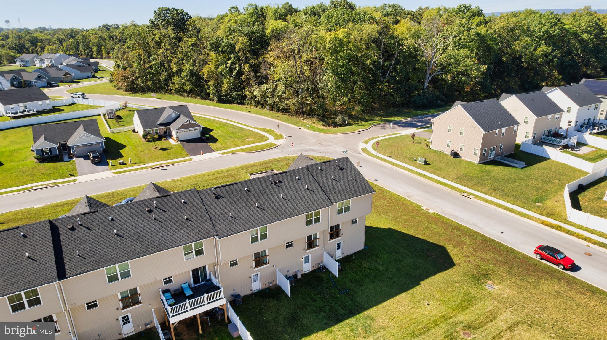 THE LAKES AT MARTINSBURG - Residential