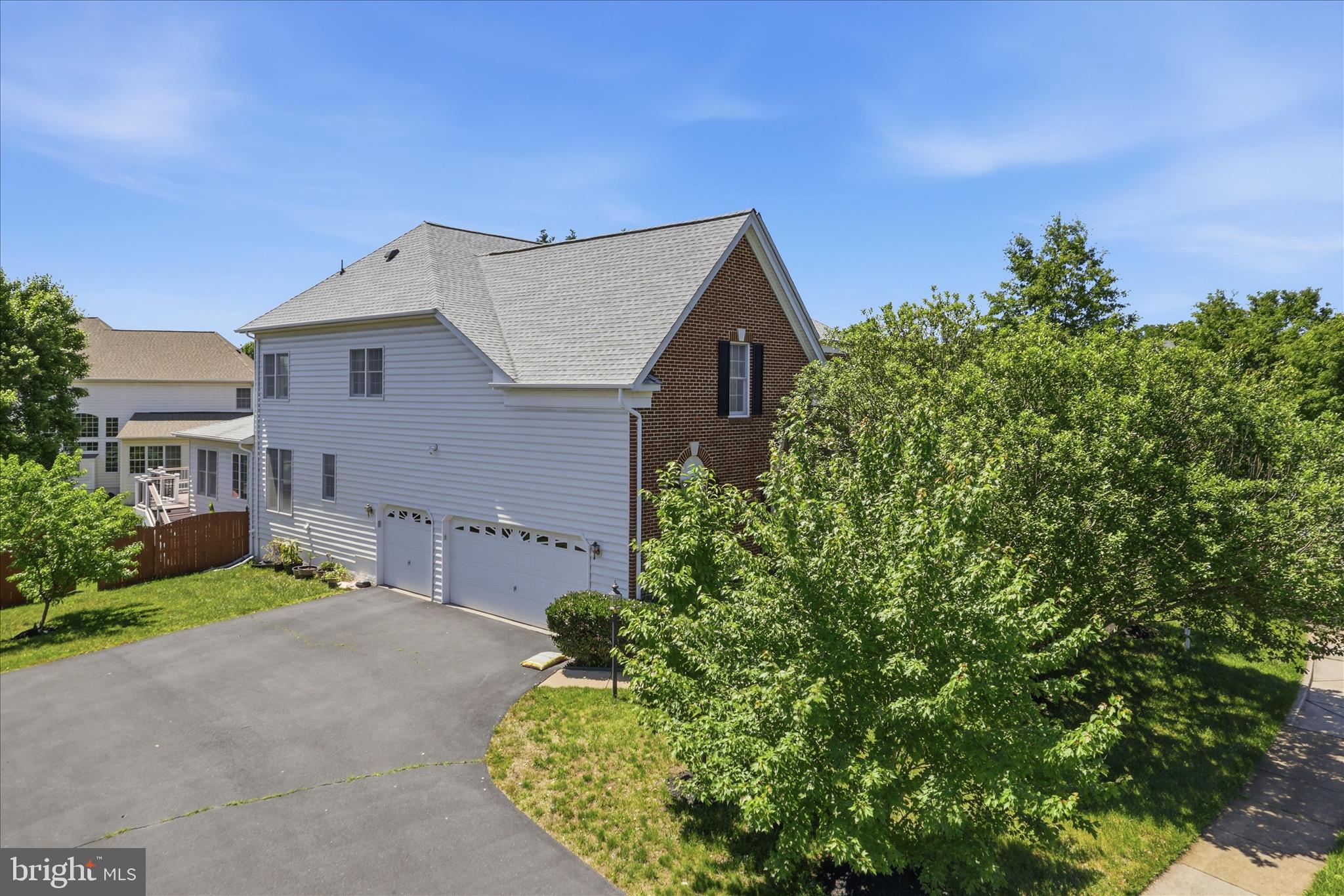 LOUDOUN VALLEY ESTATES 2 - Residential