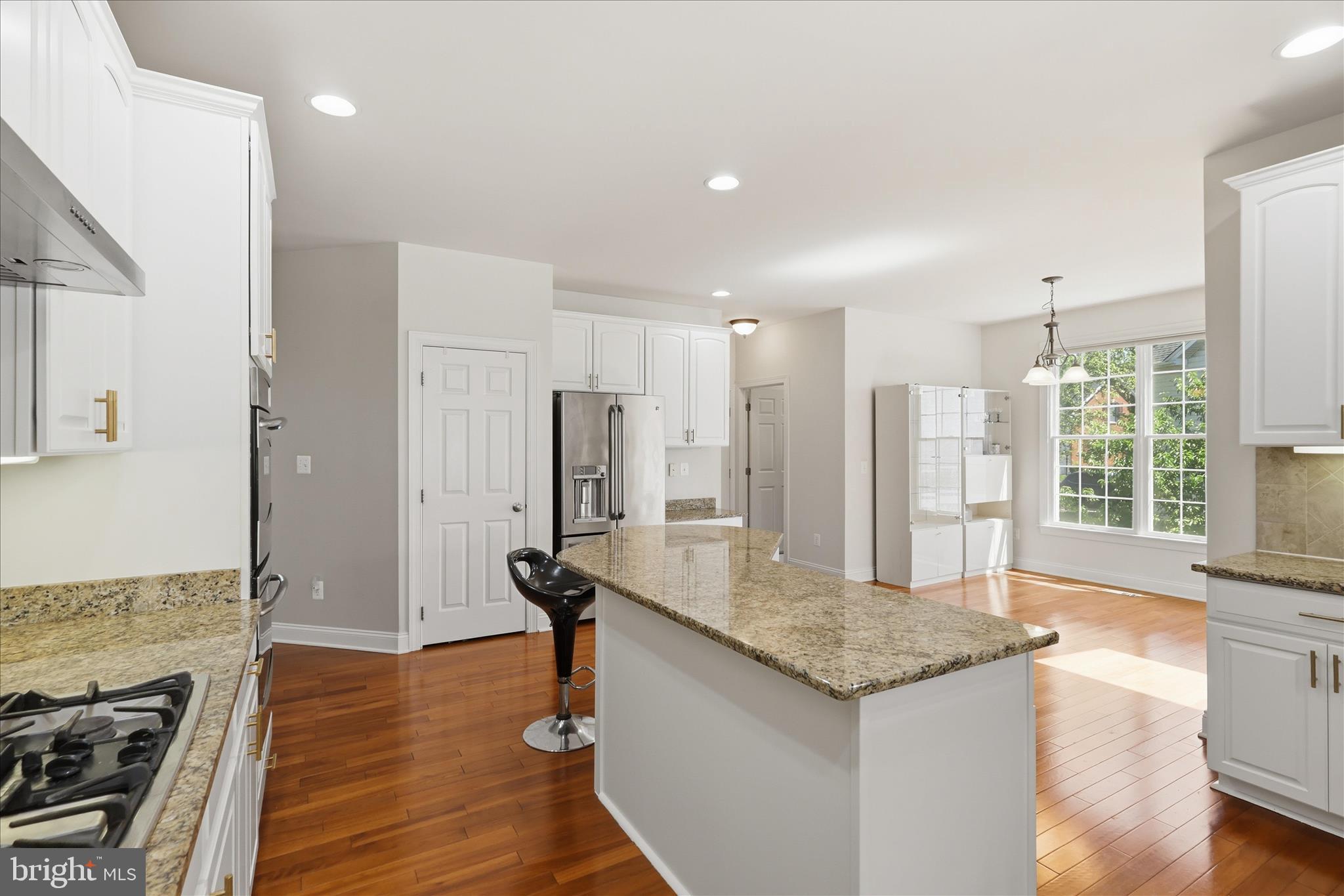 LOUDOUN VALLEY ESTATES 2 - Residential