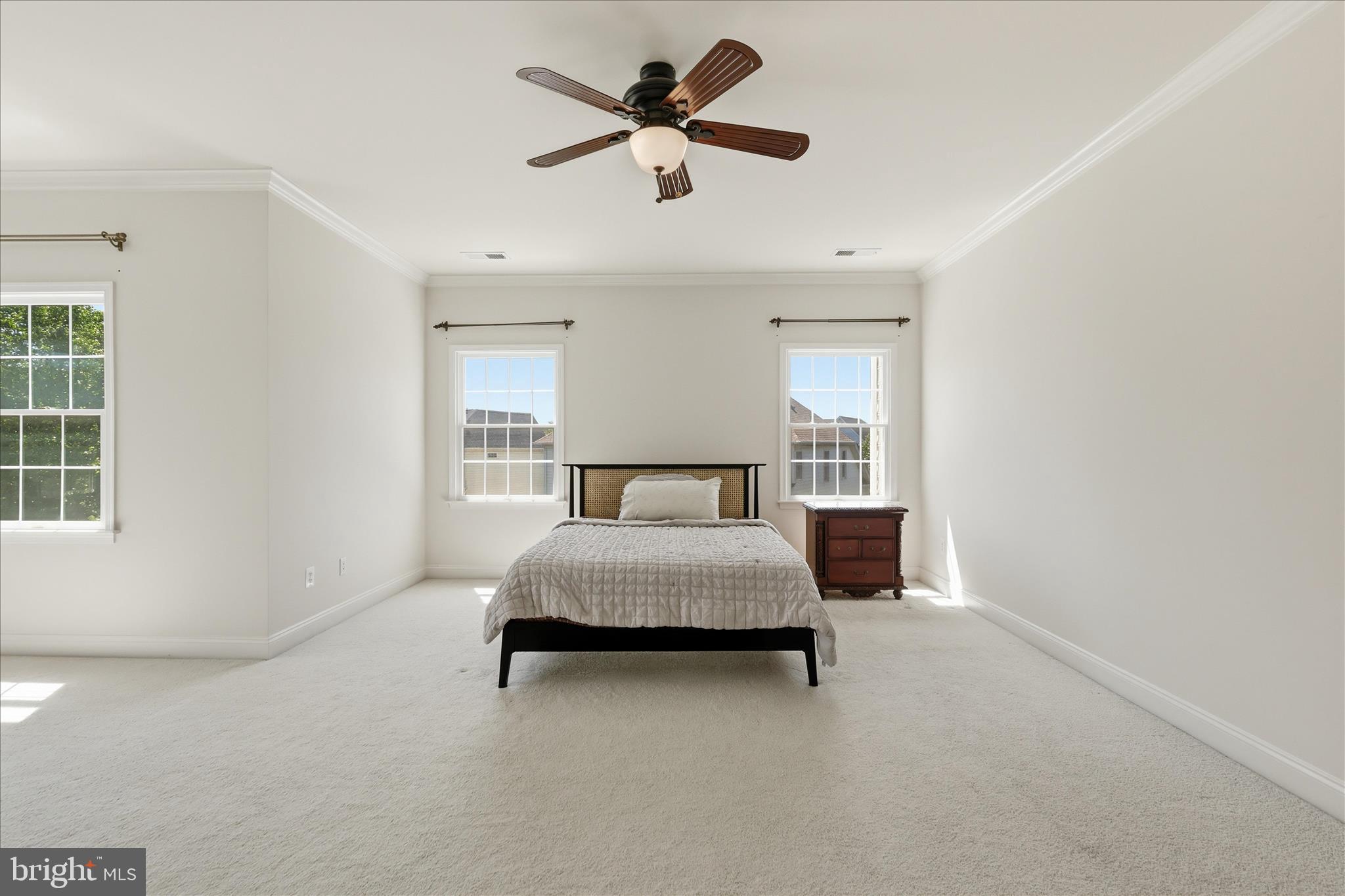 LOUDOUN VALLEY ESTATES 2 - Residential