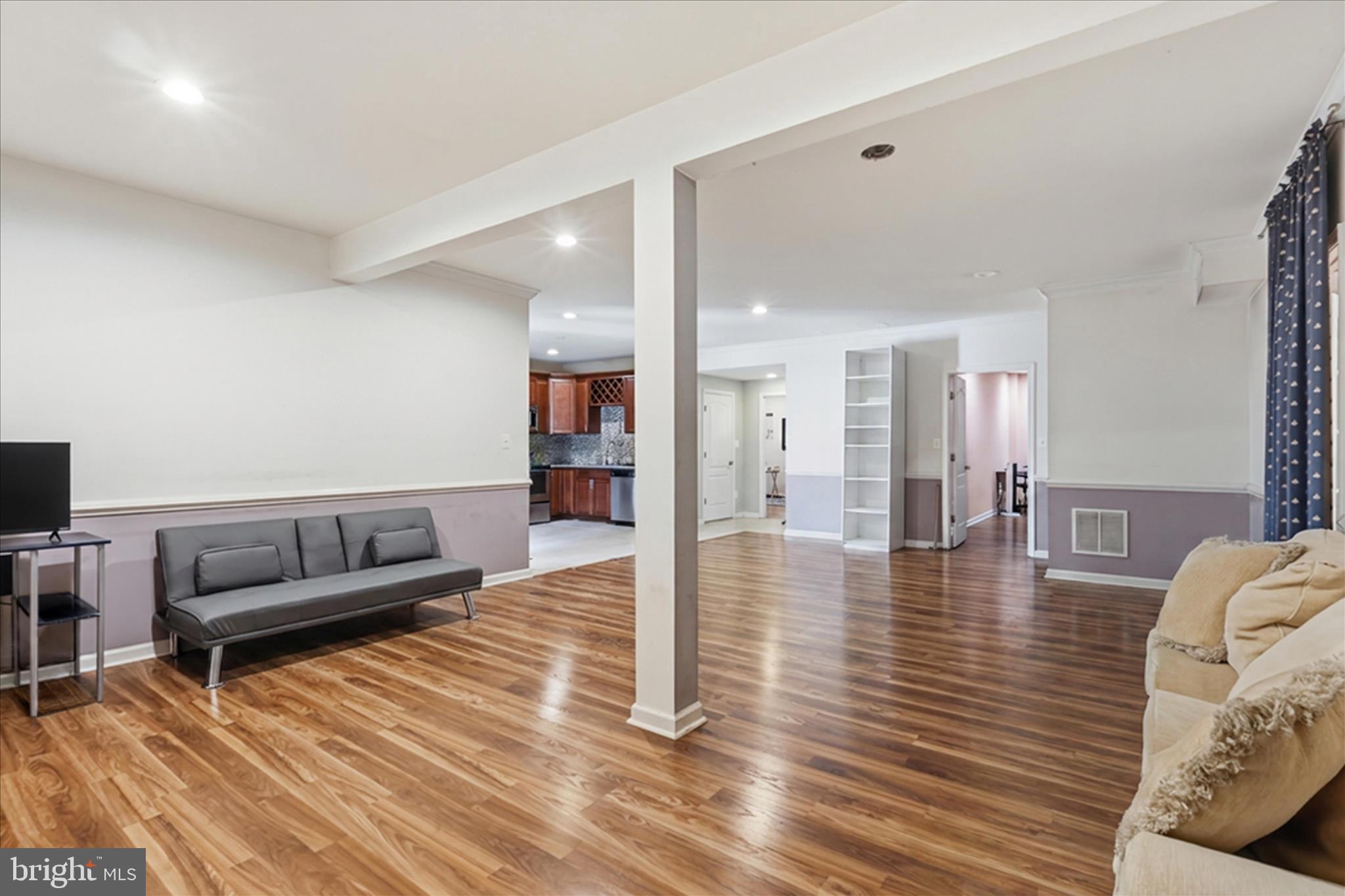 LOUDOUN VALLEY ESTATES 2 - Residential