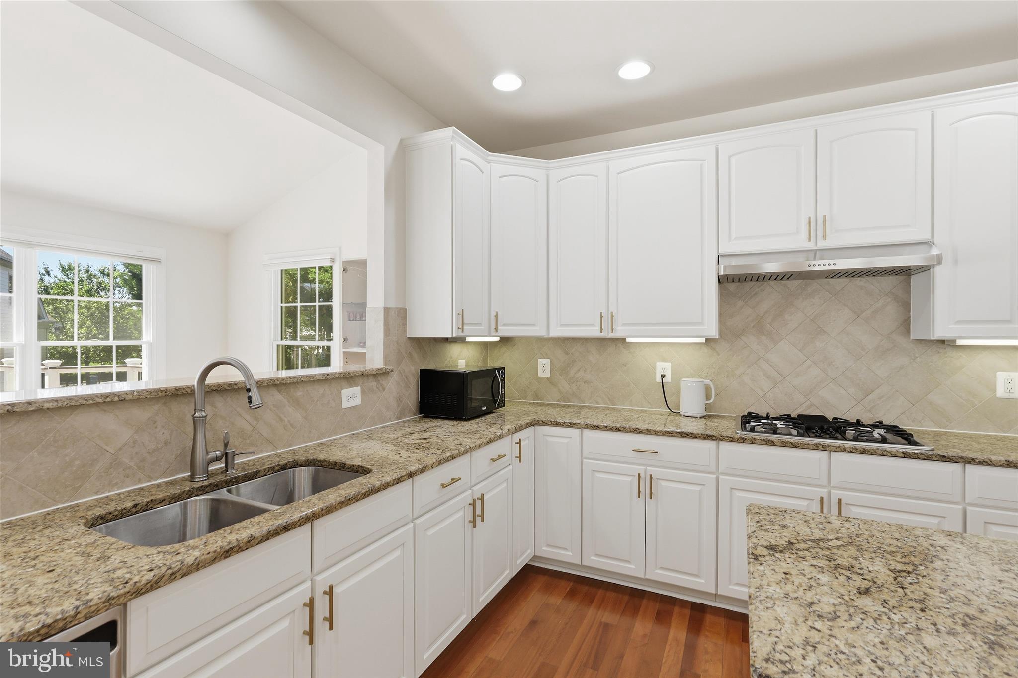 LOUDOUN VALLEY ESTATES 2 - Residential