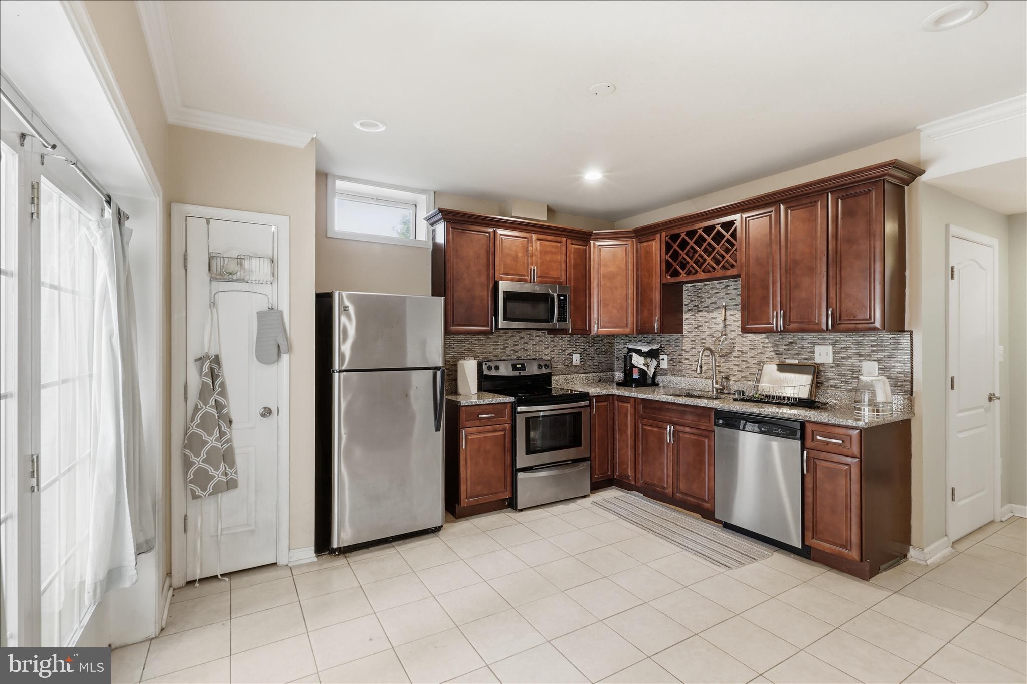LOUDOUN VALLEY ESTATES 2 - Residential