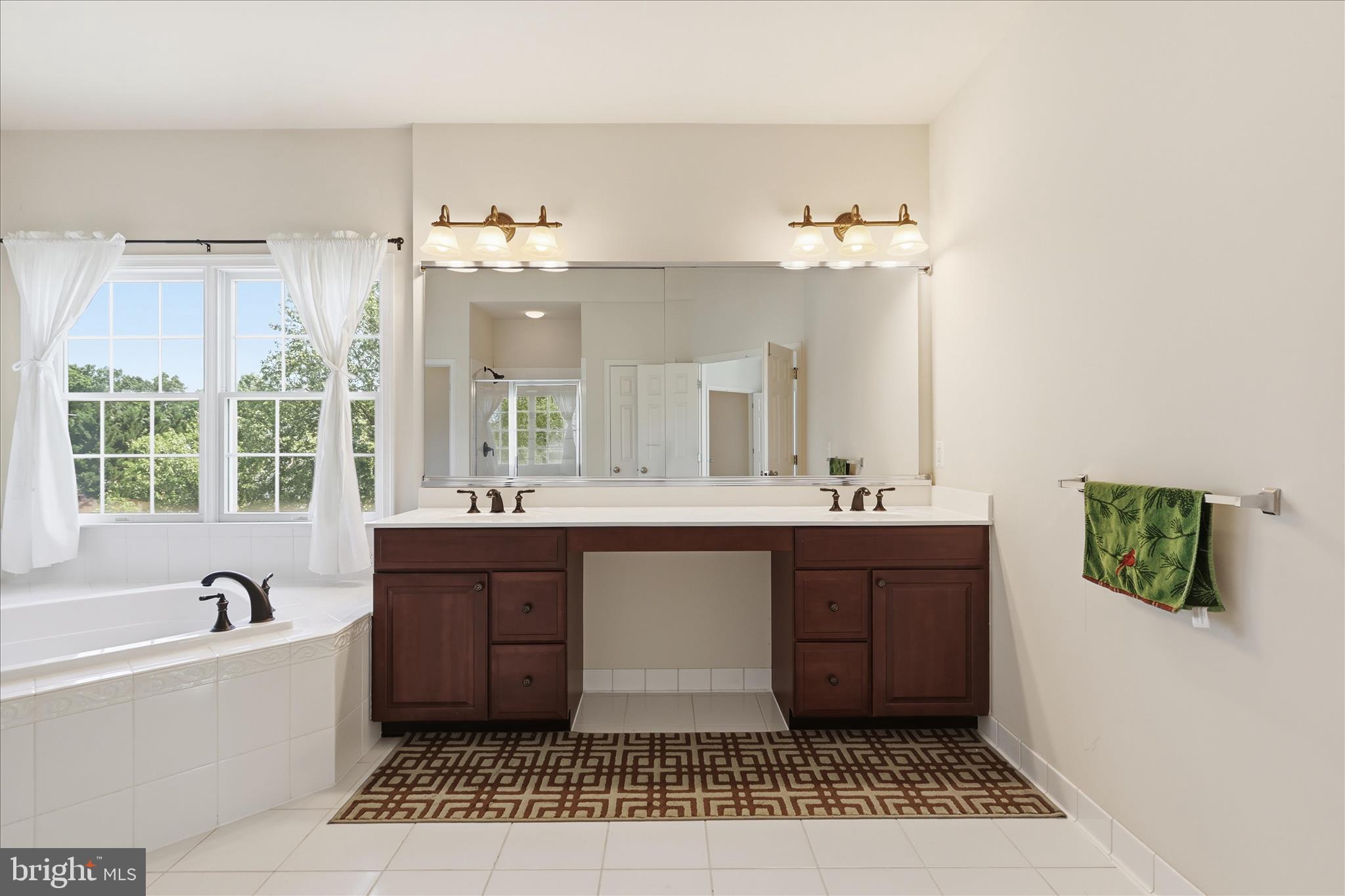 LOUDOUN VALLEY ESTATES 2 - Residential