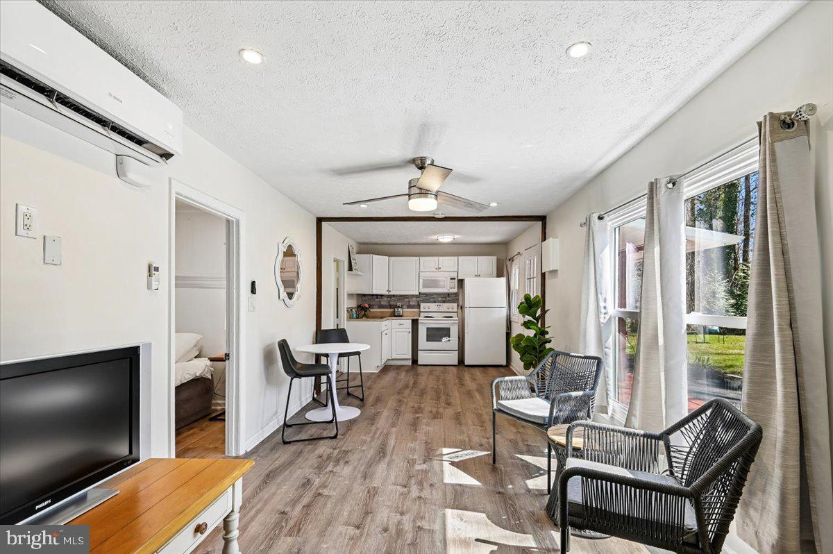HERALD HARBOR - Residential