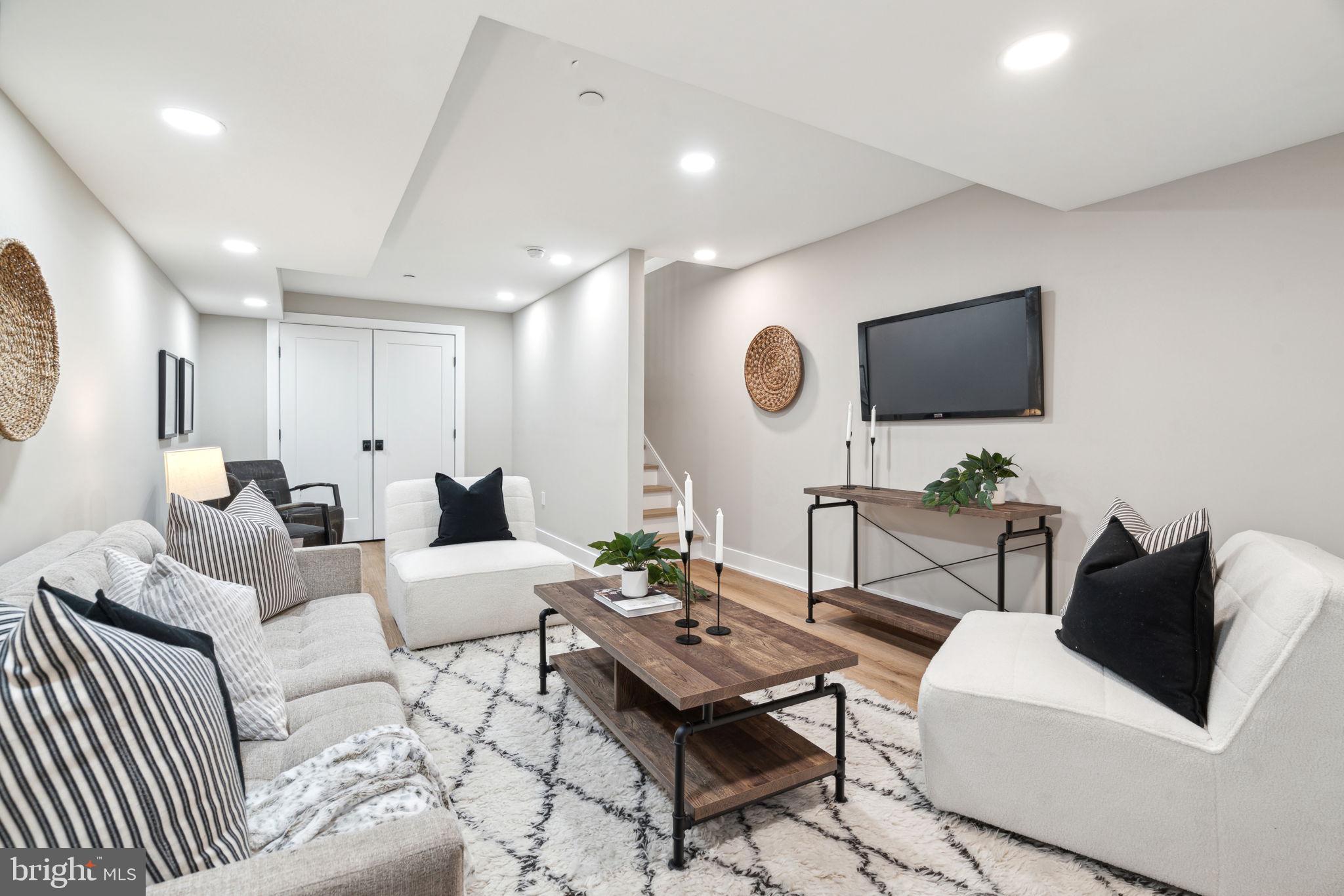 MT AIRY (EAST) - Residential