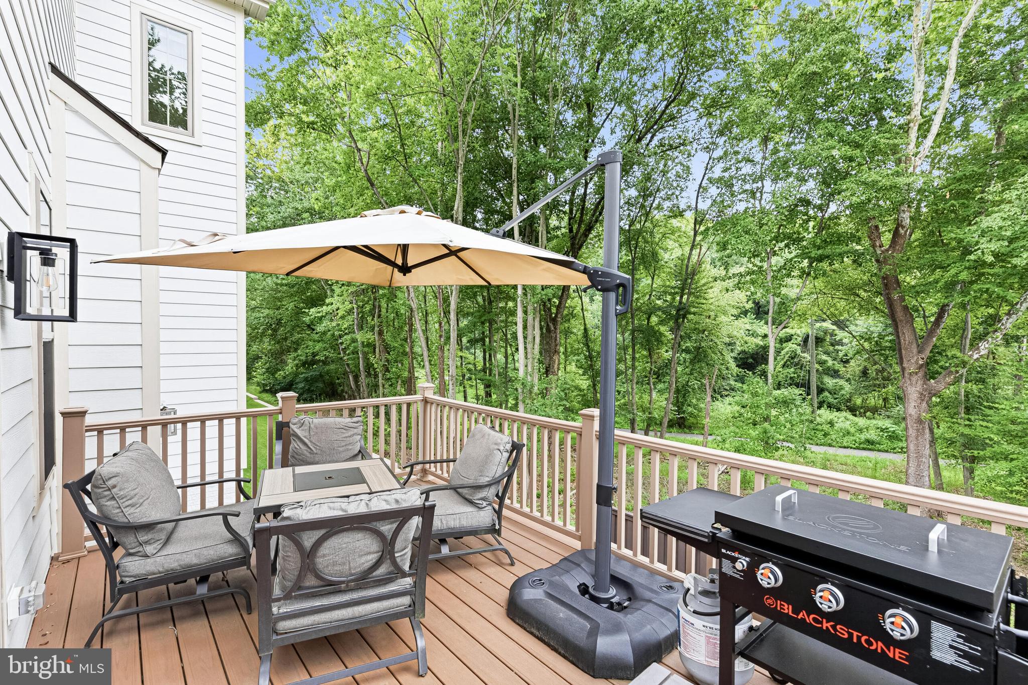 FAIRFAX LANDING - Residential