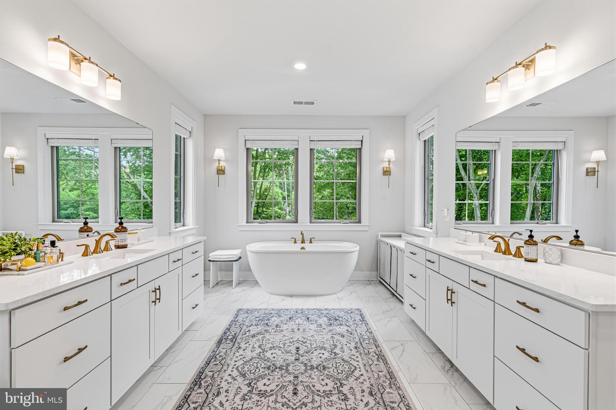 FAIRFAX LANDING - Residential