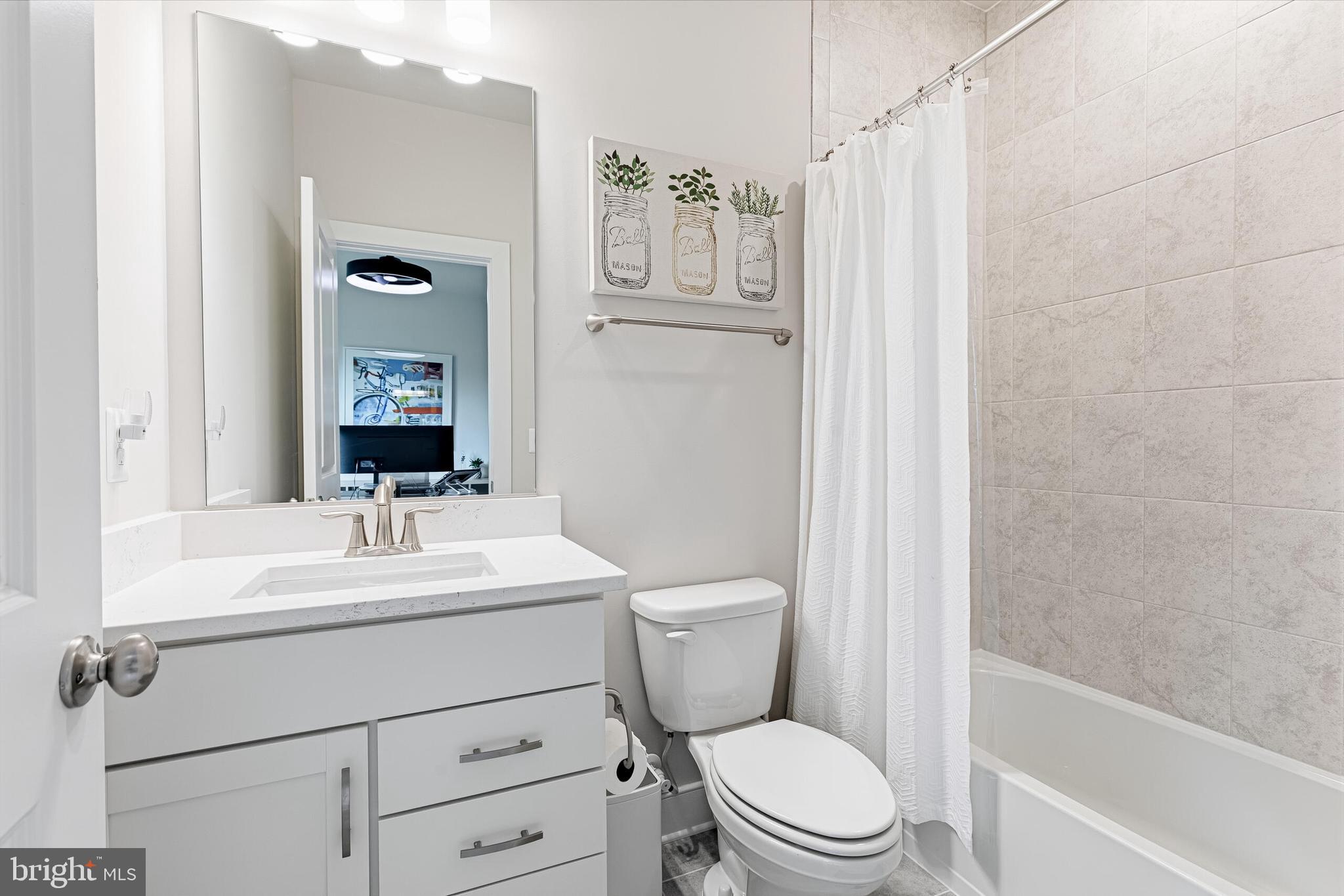 FAIRFAX LANDING - Residential