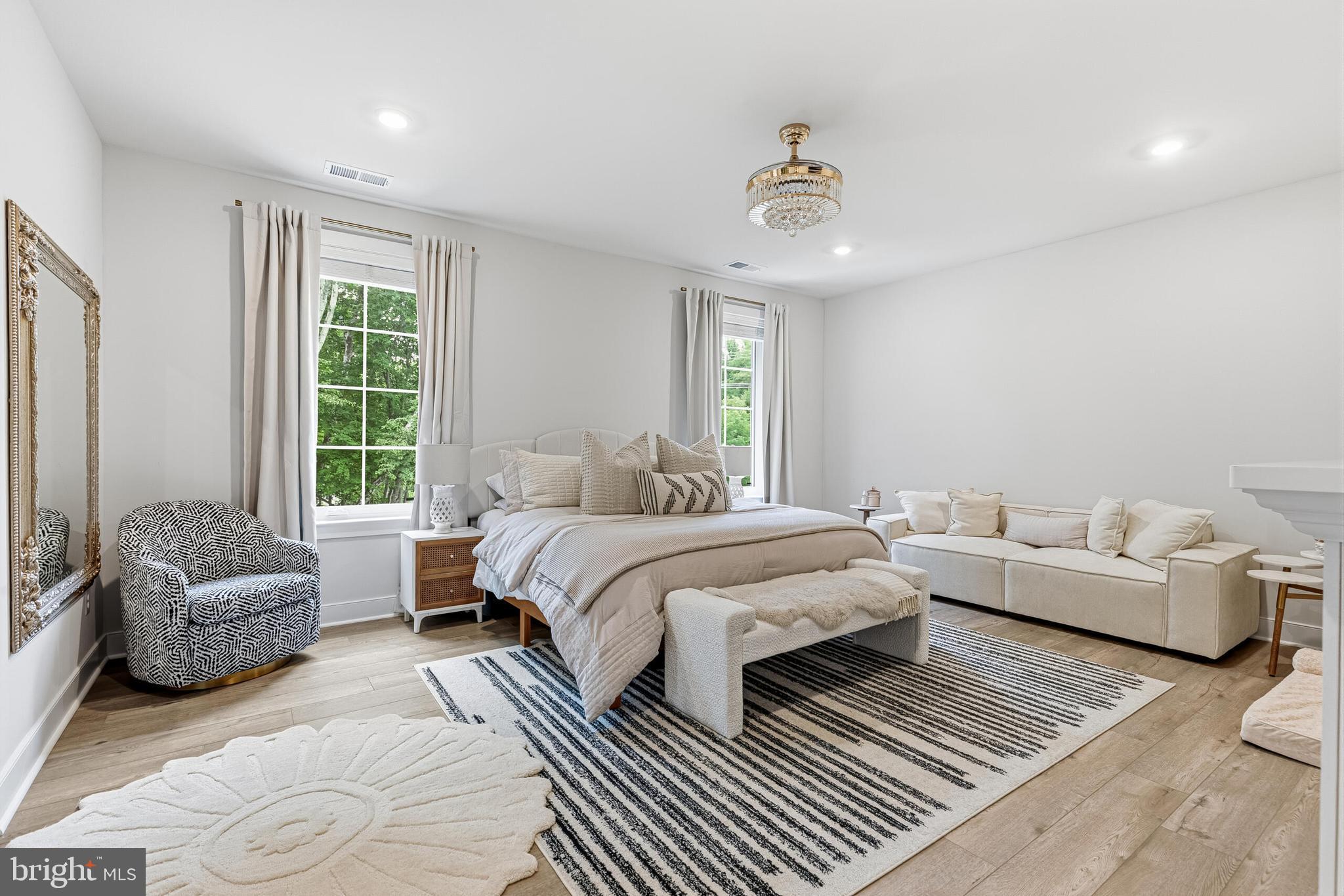 FAIRFAX LANDING - Residential