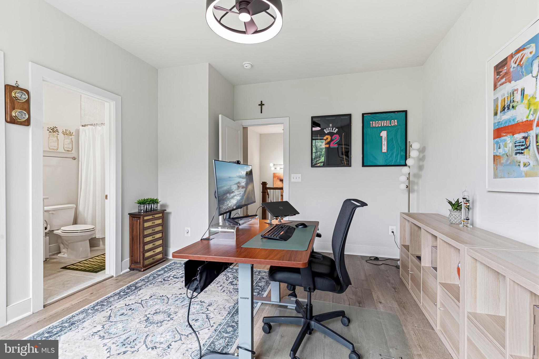 FAIRFAX LANDING - Residential