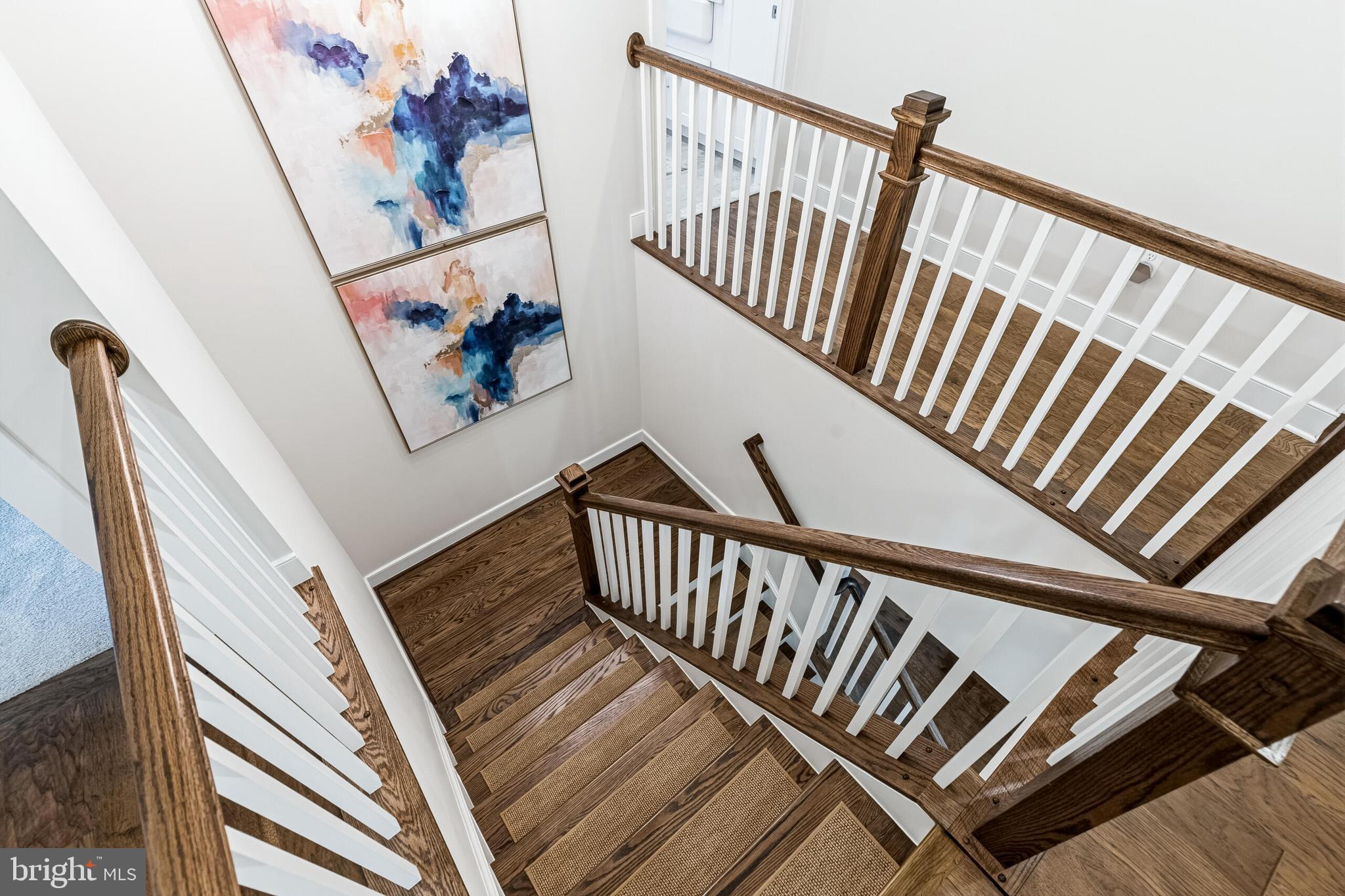 FAIRFAX LANDING - Residential